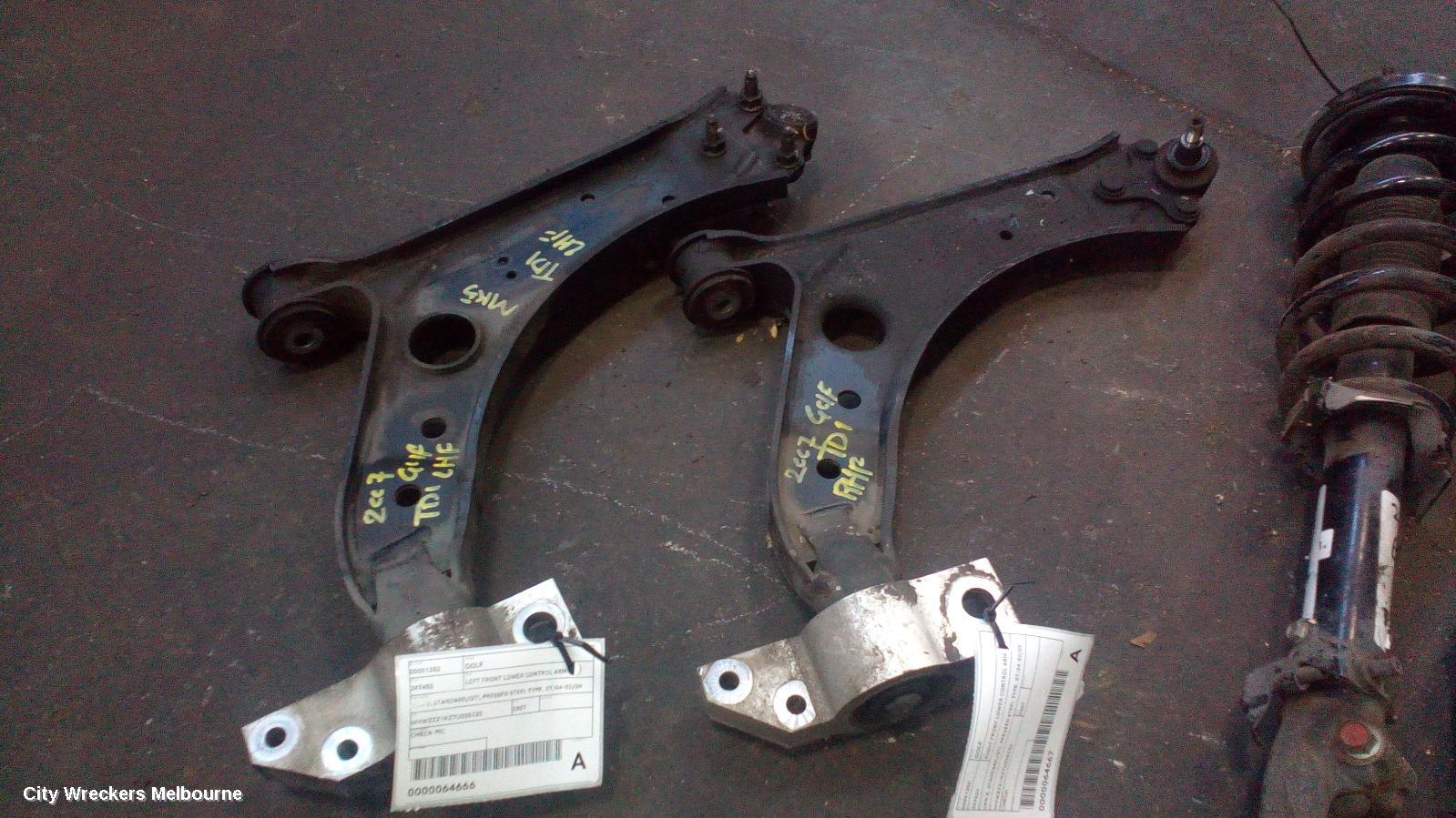 VOLKSWAGEN GOLF LEFT FRONT LOWER CONTROL ARM, GEN 5, STANDARD/GTI, PRESSED STEEL TYPE, 07/2004 - 02/2009 - Image 2