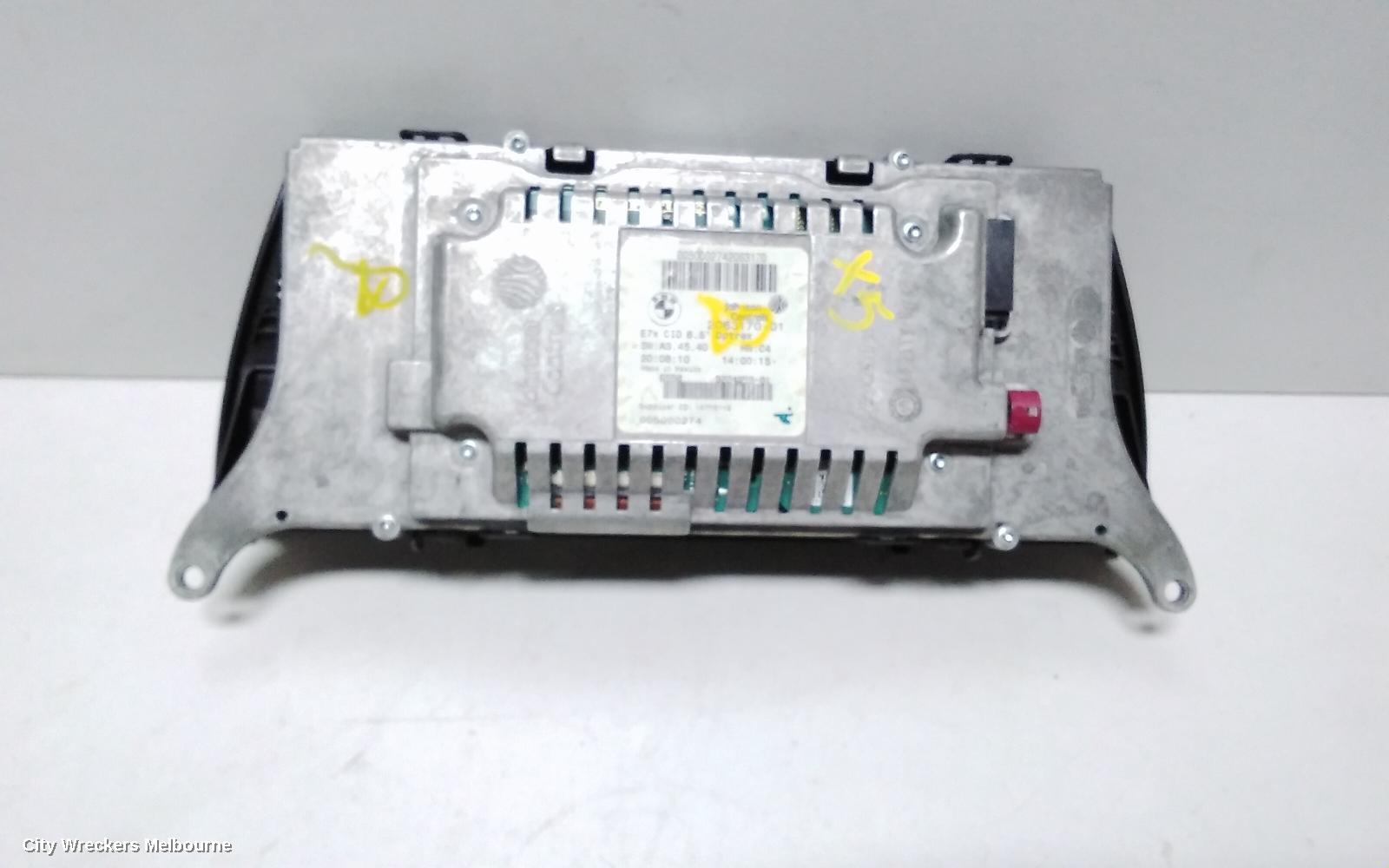 BMW X5 RADIO/CD/DVD/SAT/TV, DISPLAY UNIT, E70, 03/2007 - 08/2013 - Image 3