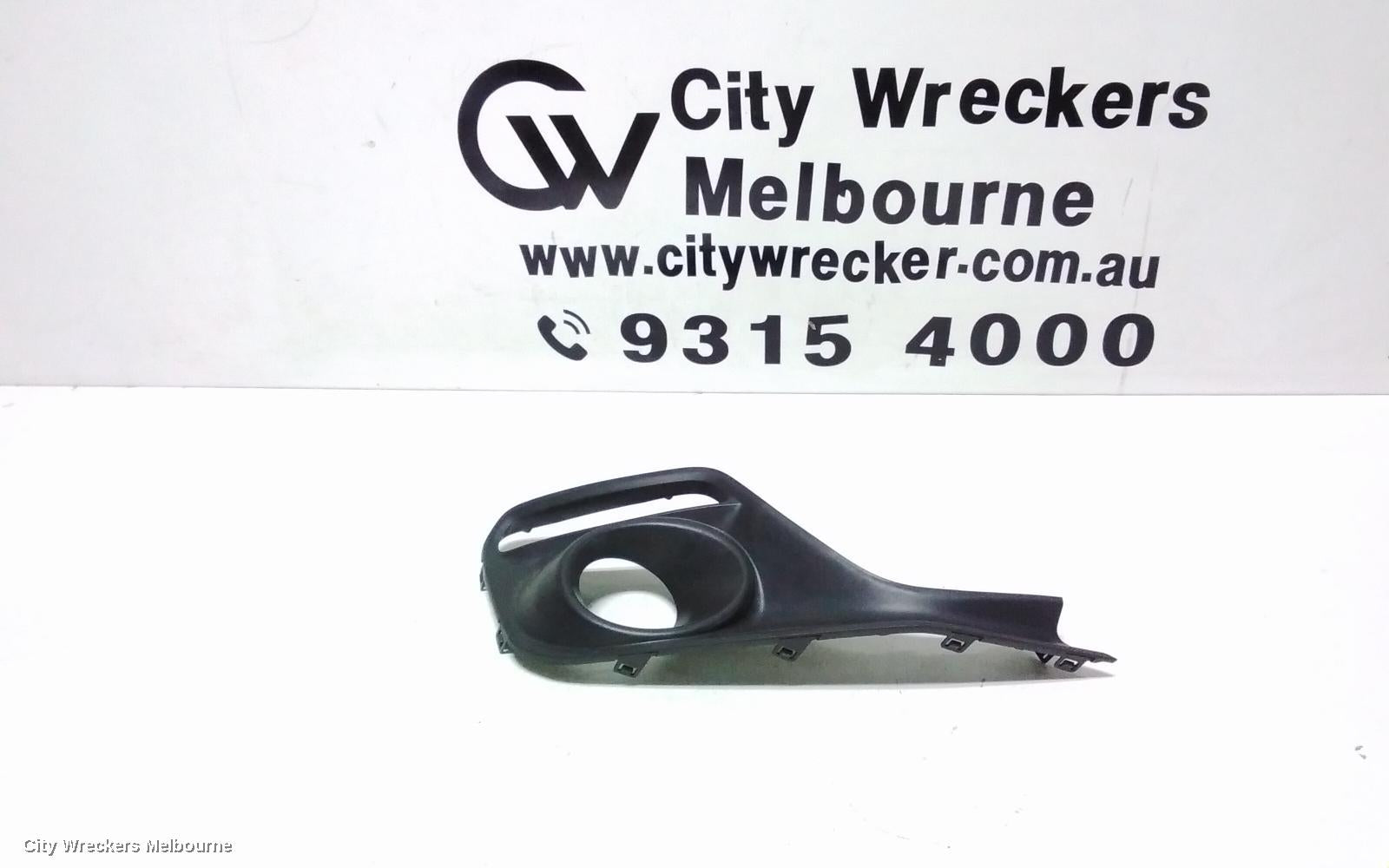 SUZUKI SWIFT RIGHT INDICATOR/FOG/SIDE, BUMPER FOGLAMP, AZ, 04/2017 ONWARDS - Image 1