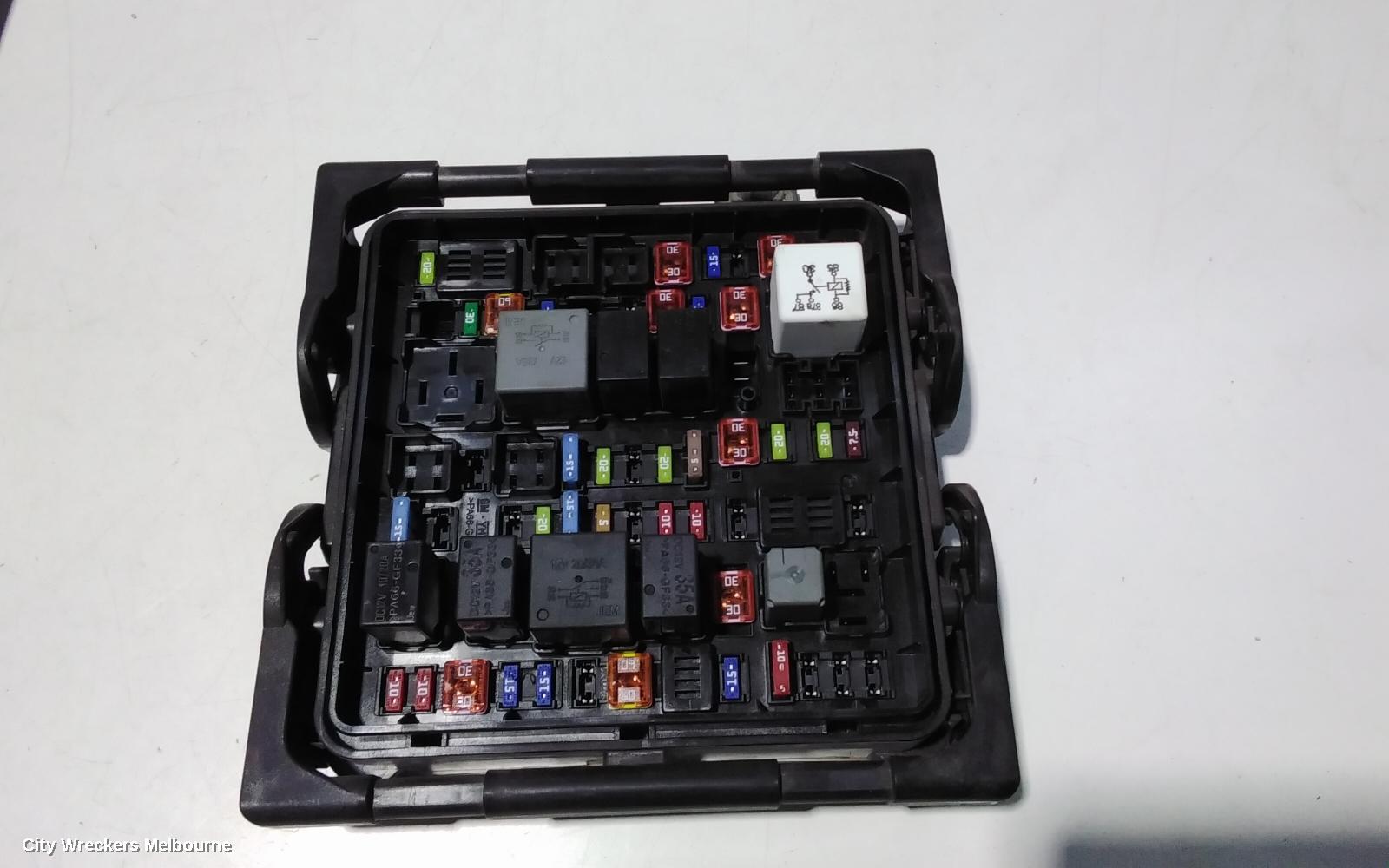 HOLDEN COMMODORE FUSE BOX, ENGINE BAY, VF, 05/2013 - 12/2017 - Image 3