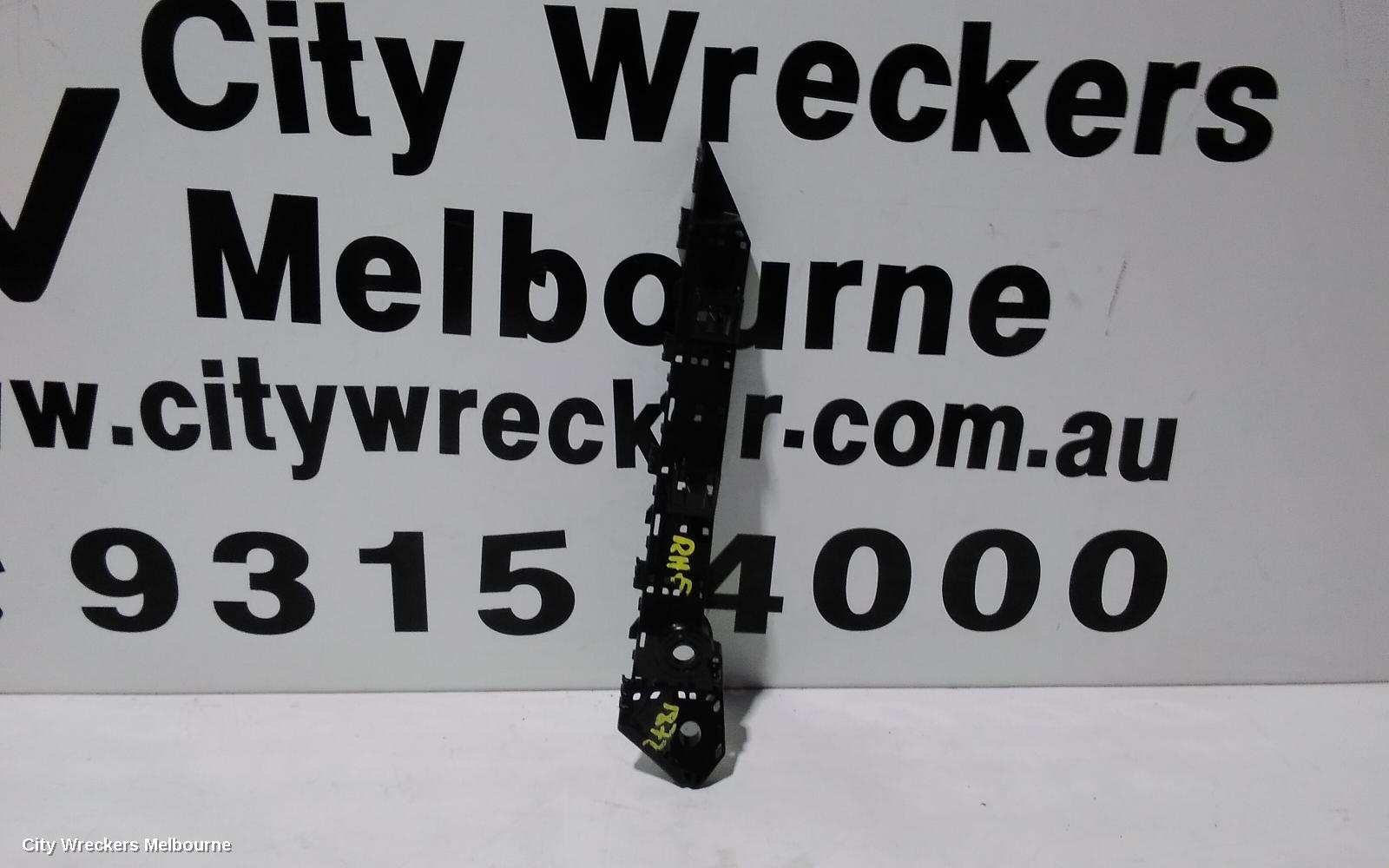 FORD FIESTA, WS-WT 10/2008 - 08/2013, RHF BAR BRACKET: 102265 - Image 1