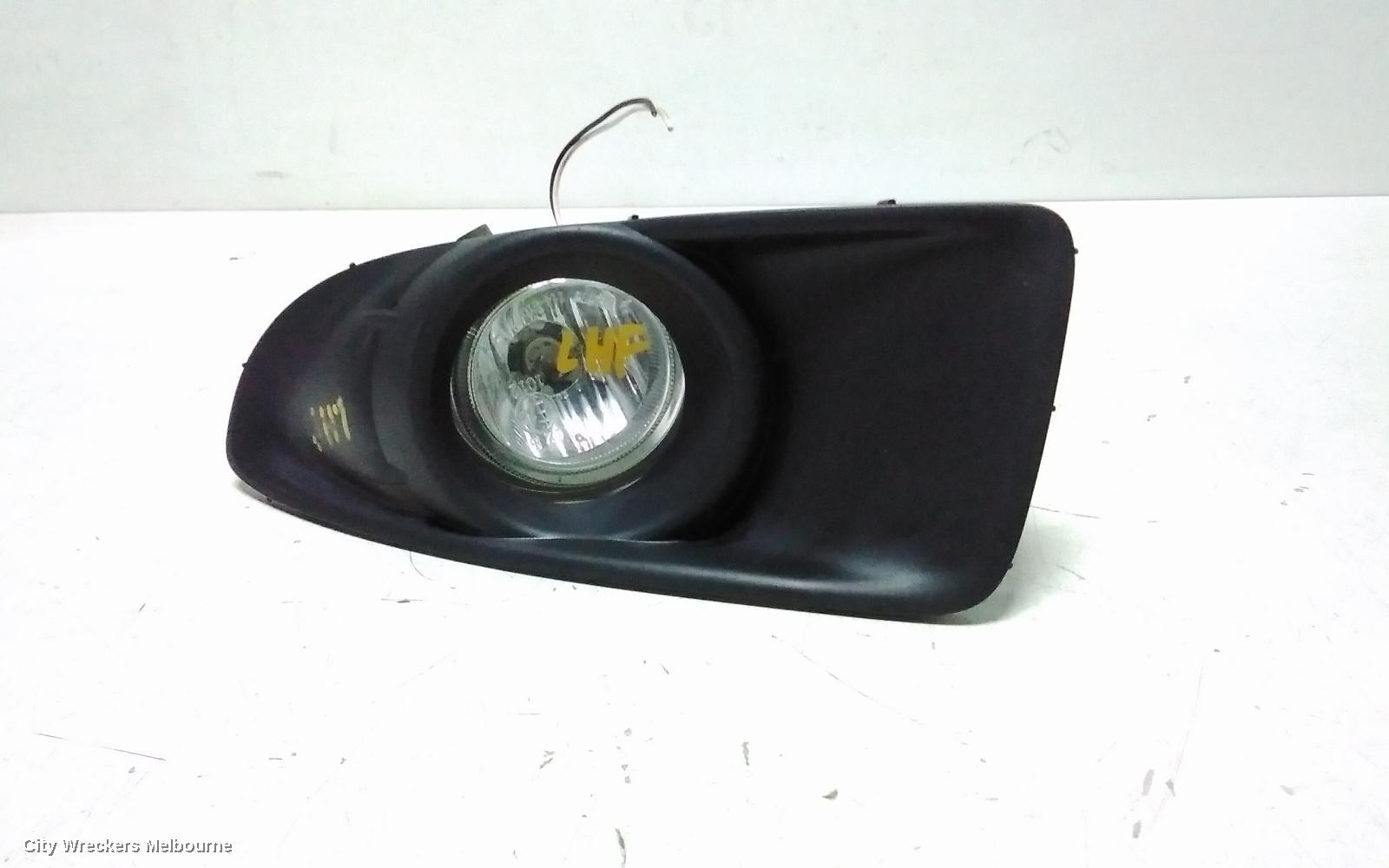 MAZDA 6 LEFT INDICATOR/FOG/SIDE, BUMPER FOGLAMP, GG/GY, LUXURY SPORT TYPE, 09/2002 - 07/2005 - Image 1