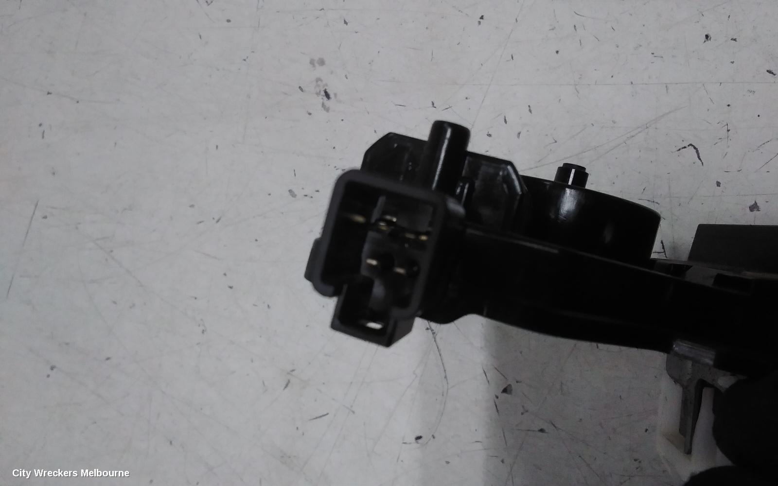 SUZUKI SWIFT DOOR/BOOT/GATE LOCK, TAILGATE LOCK, AZ, 04/2017 - 03/2025 - Image 2