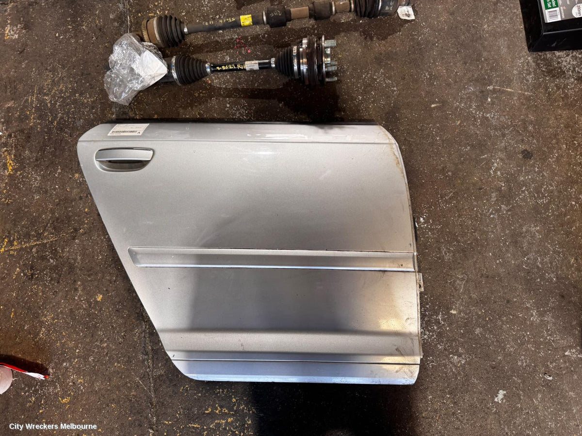 AUDI A3 RIGHT REAR DOOR, 8P, 5DR TYPE, 03/2004 - 04/2013 - Image 1