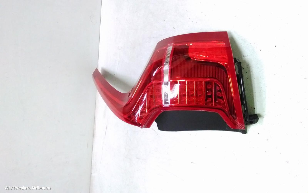 VOLVO XC90 RIGHT TAILLIGHT, MK2, IN BODY, W/ LED TYPE, 04/2015 ONWARDS - Image 1