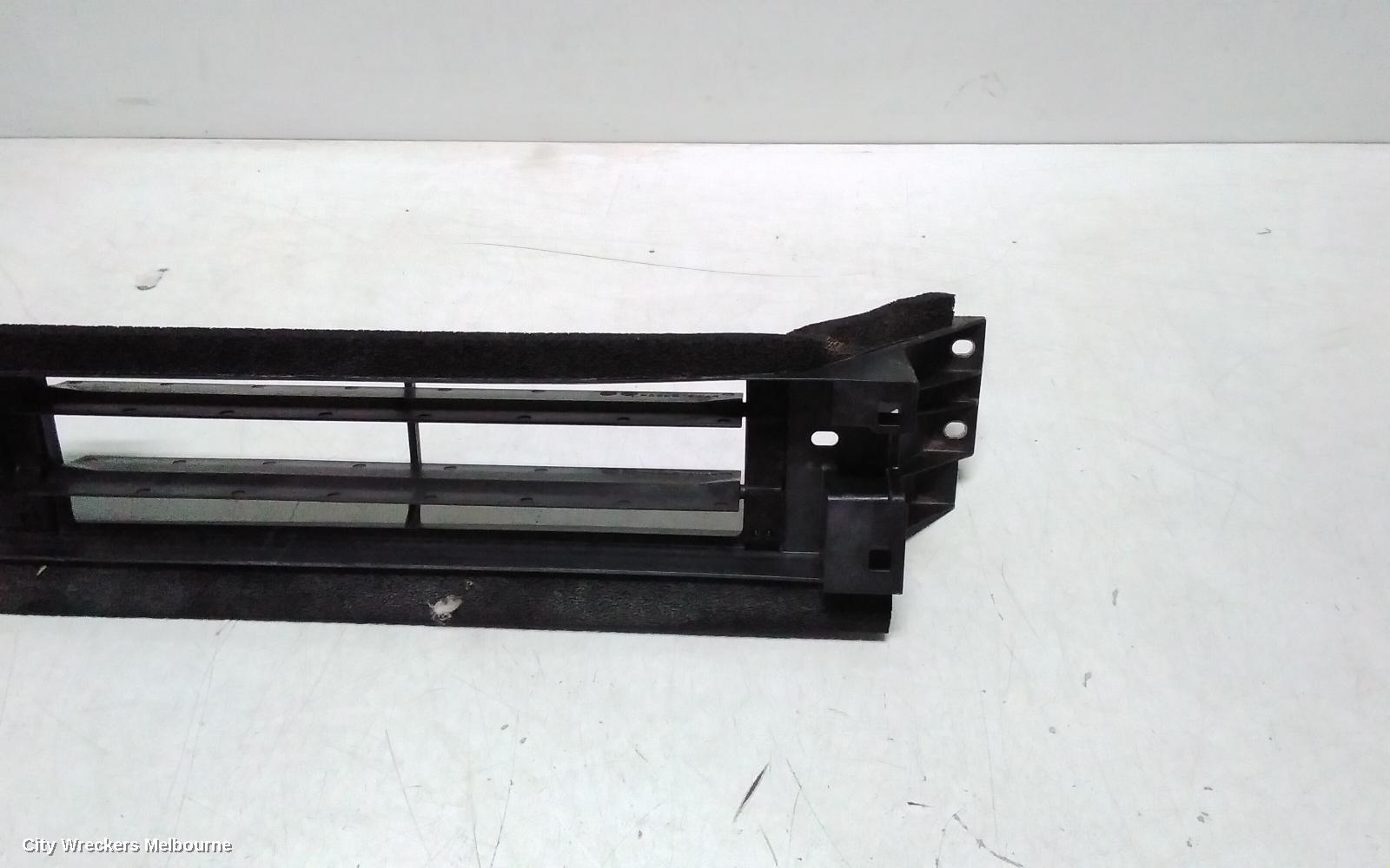 TOYOTA RAV4, XA50, 11/2018 - 12/2025, AIR SHUTTER : 143116 - Image 2