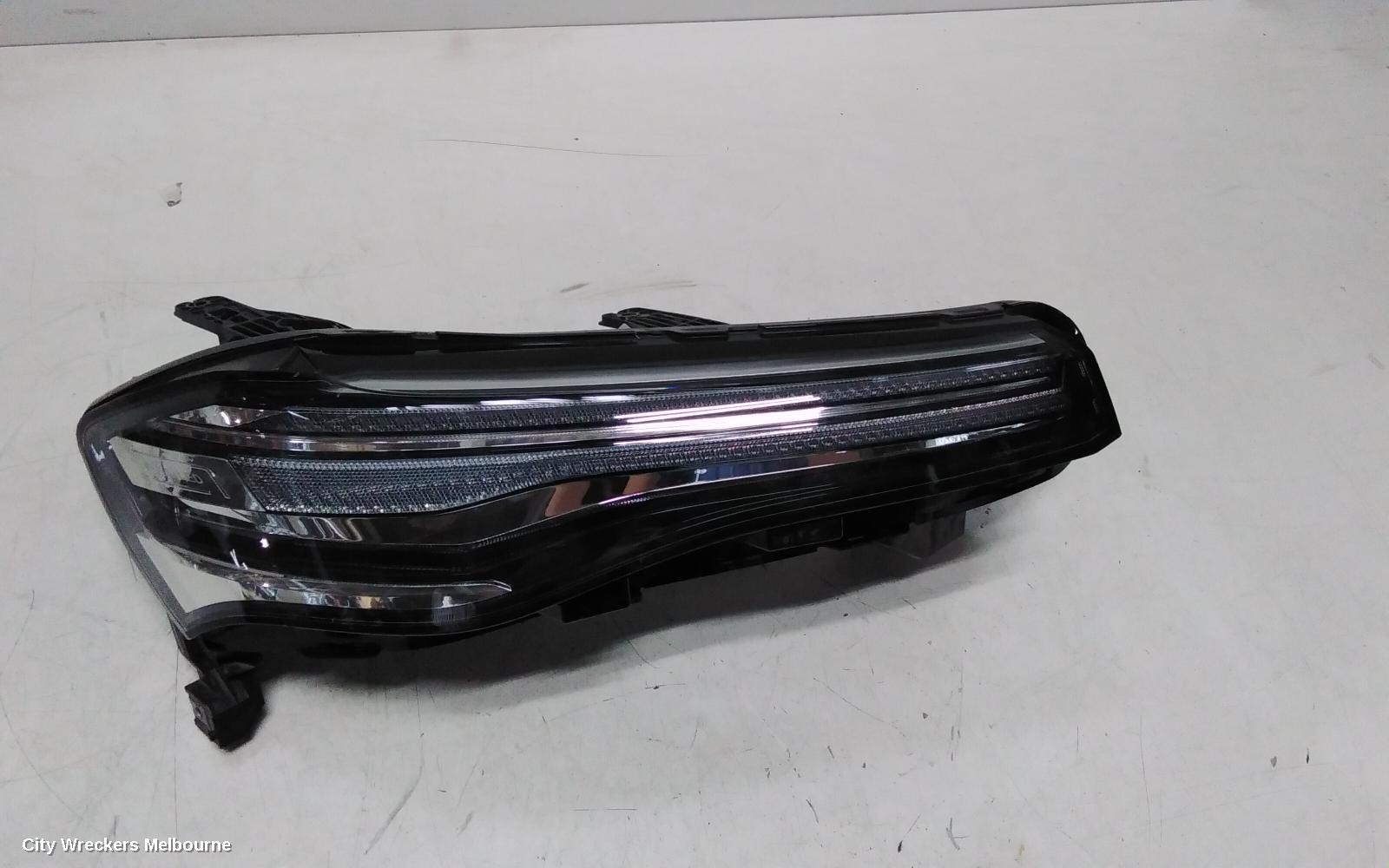 LDV T60 RIGHT INDICATOR/FOG/SIDE, SK8C, DAYTIME RUNNING LAMP, 09/2021 ONWARDS - Image 1