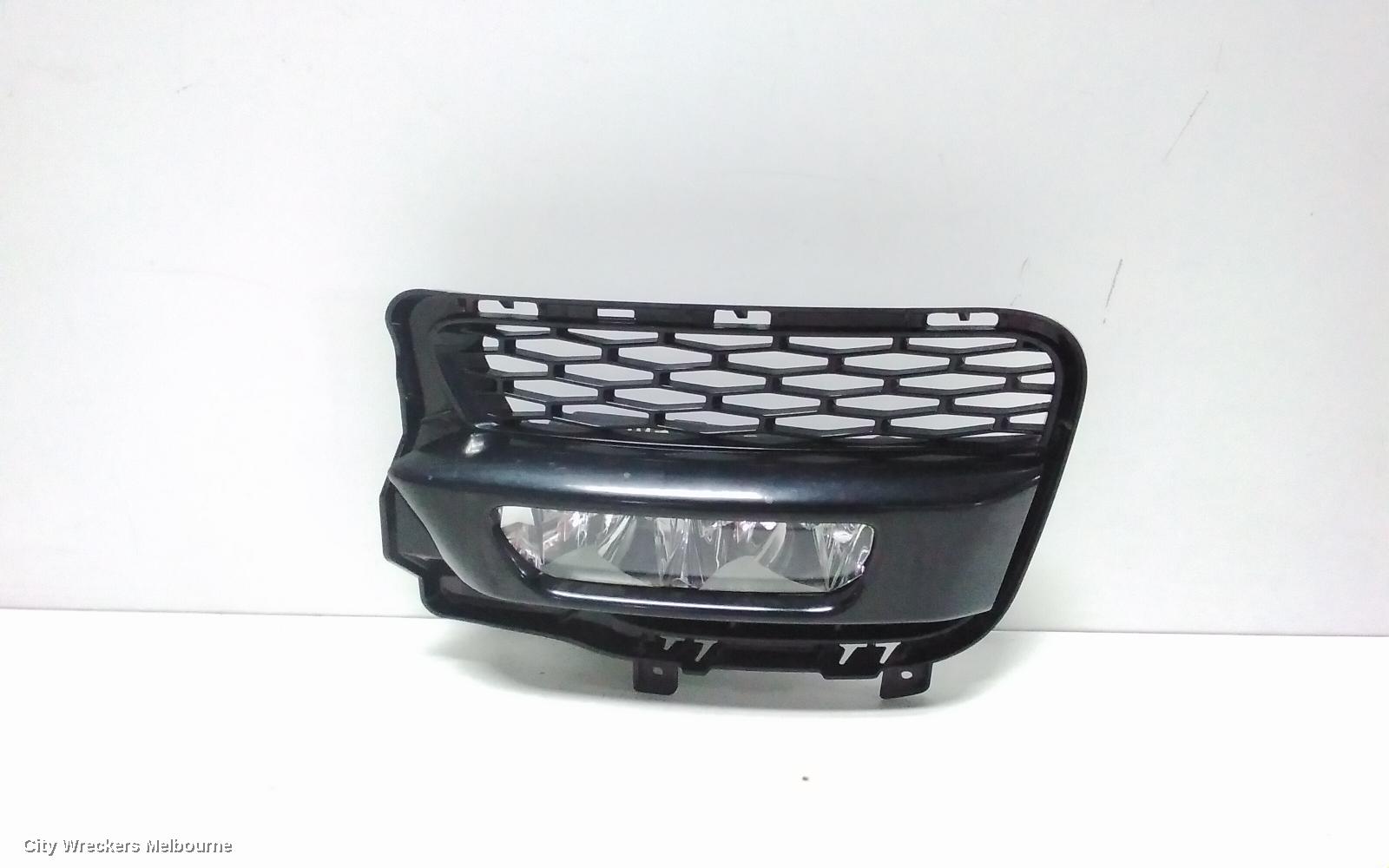 LAND ROVER RANGEROVER SPORT LEFT INDICATOR/FOG/SIDE, BUMPER FOGLAMP, L494, 06/2013 - 10/2017 - Image 1