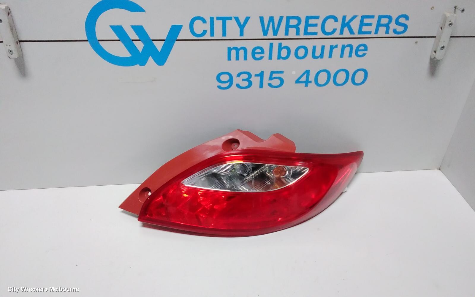 MAZDA 2 RIGHT TAILLIGHT, HATCH, DE SERIES, 09/2007 - 09/2014 - Image 1