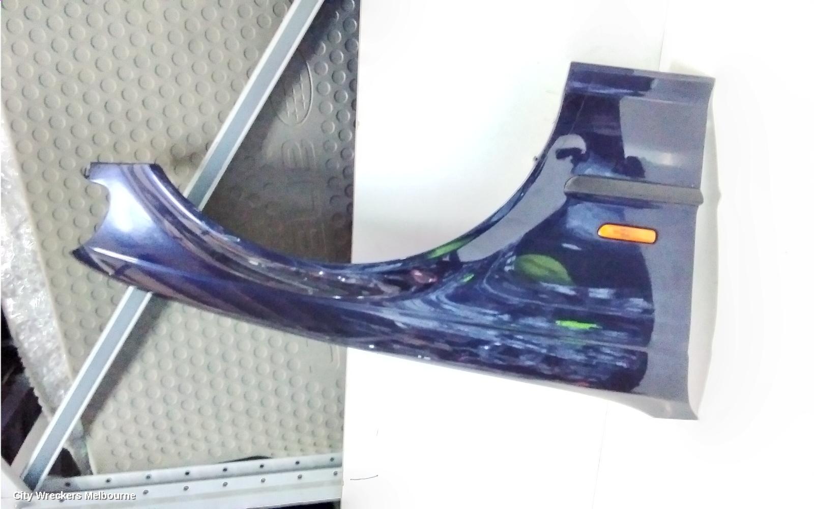 BMW 3 SERIES RIGHT GUARD, E46, COUPE/CABRIO, STANDARD TYPE, 06/1999 - 03/2003 - Image 1