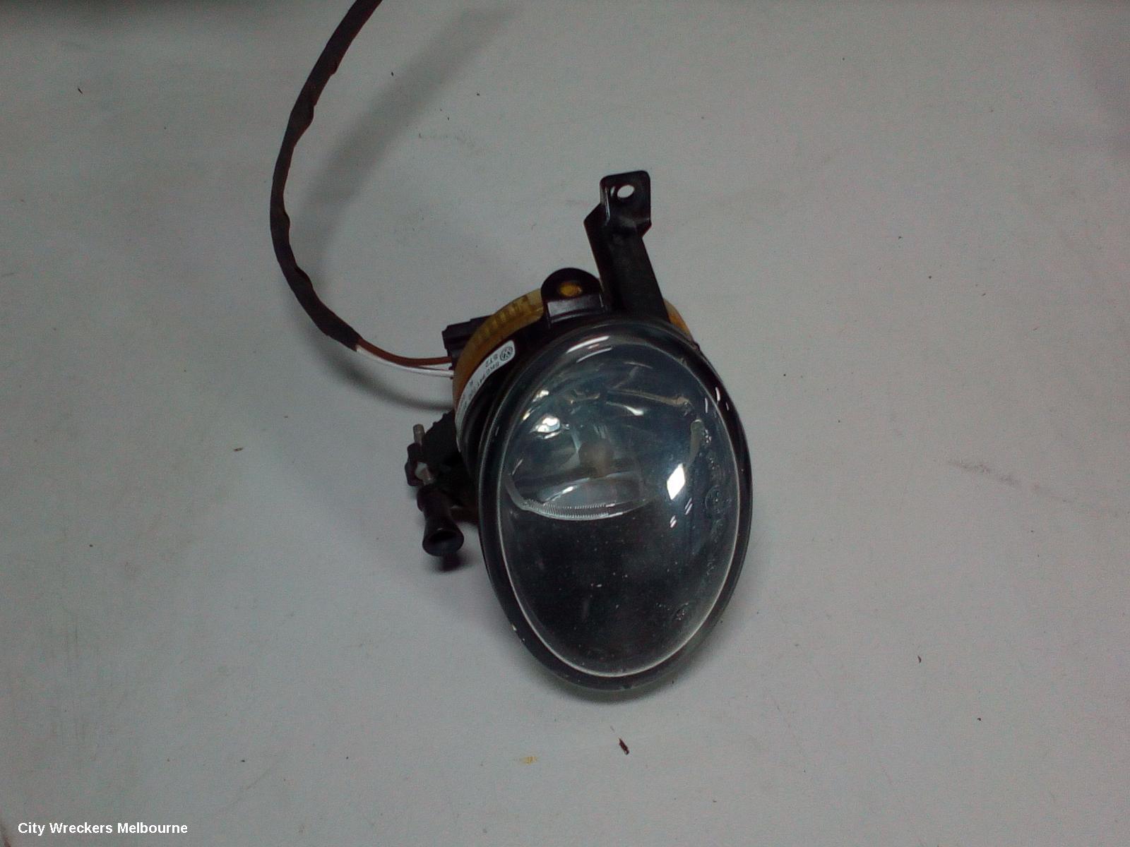 VOLKSWAGEN TIGUAN RIGHT INDICATOR/FOG/SIDE, BUMPER FOGLAMP, 5N, 07/2011 - 08/2016 - Image 2