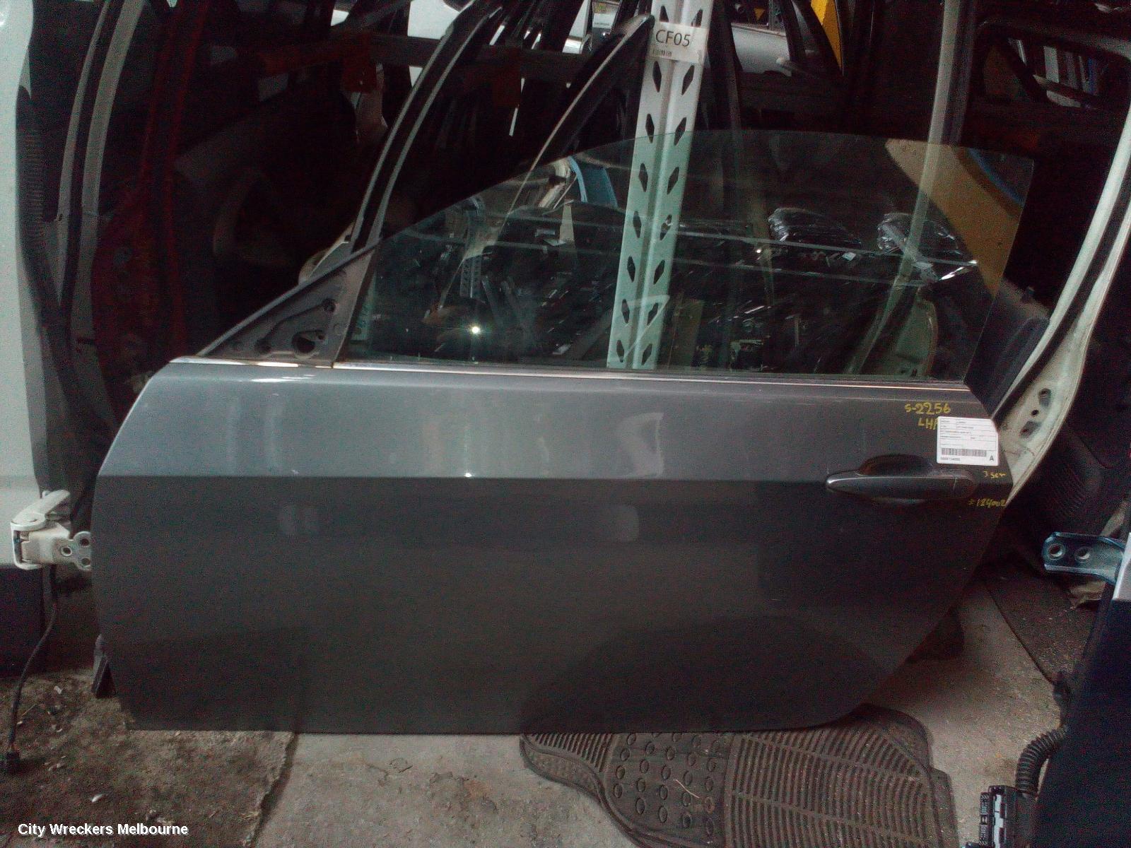 BMW 3 SERIES LEFT FRONT DOOR, E92, COUPE/CABRIO, 08/2006 - 05/2013 - Image 2