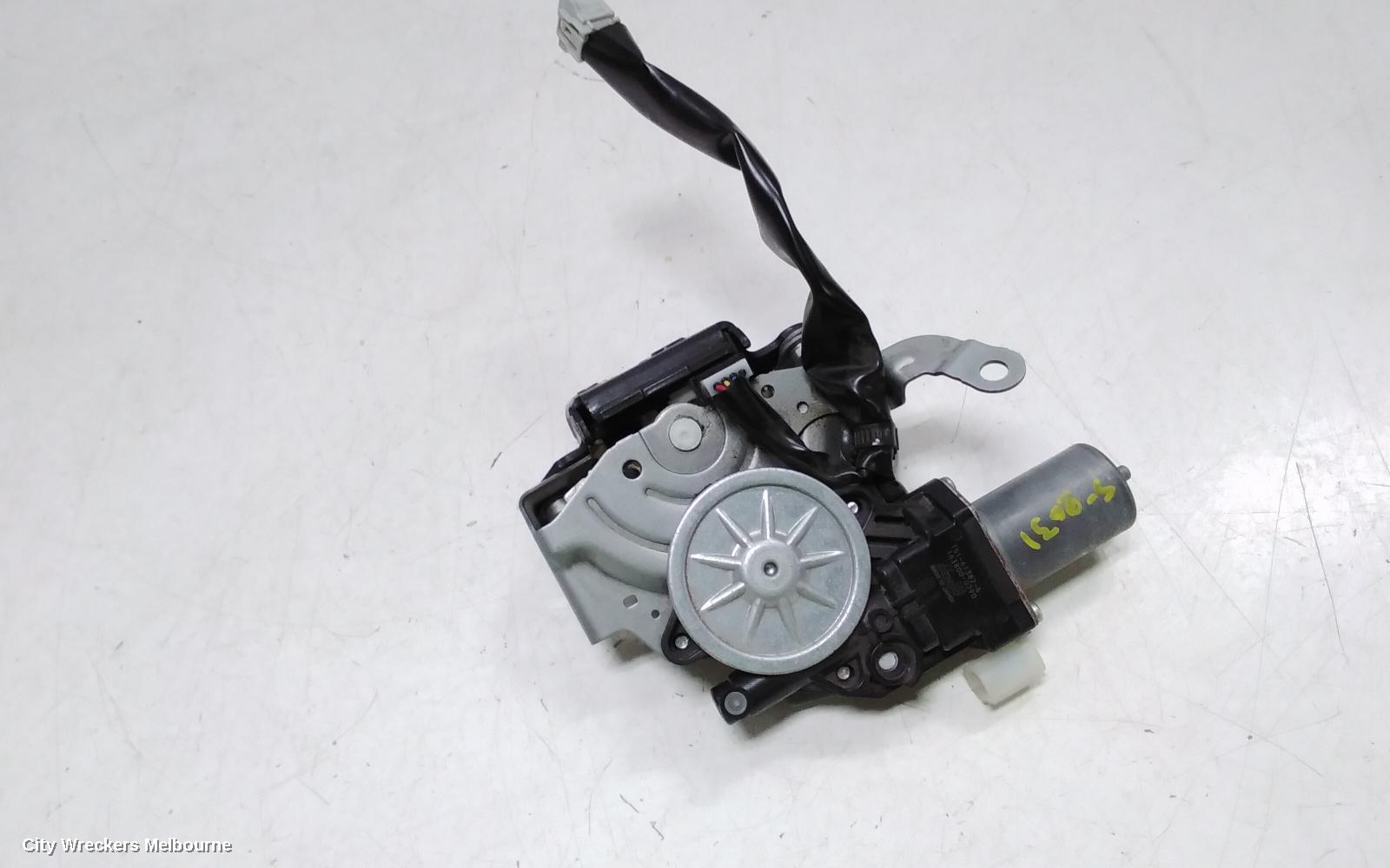 TOYOTA KLUGER DOOR/BOOT/GATE LOCK, TAILGATE LOCK, W/ POWERED TAILGATE TYPE, XU70 SERIES, 03/2021 ONWARDS - Image 3