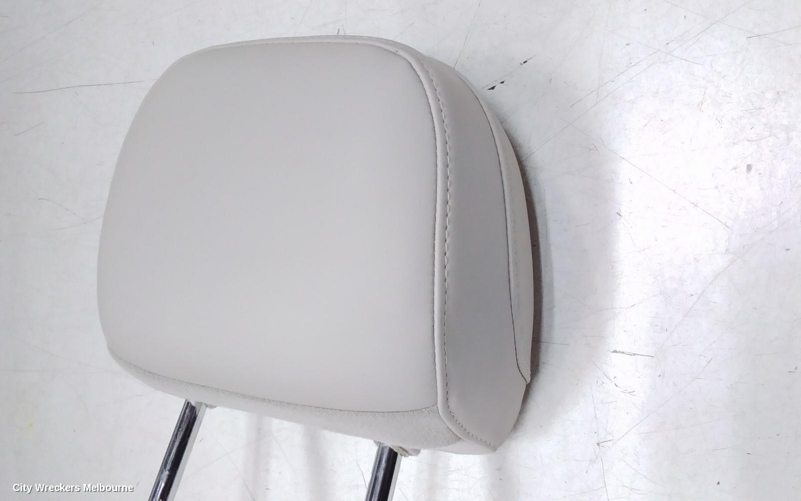 MAHINDRA XUV700 HEADREST, W601, 01/2023 ONWARDS - Image 3