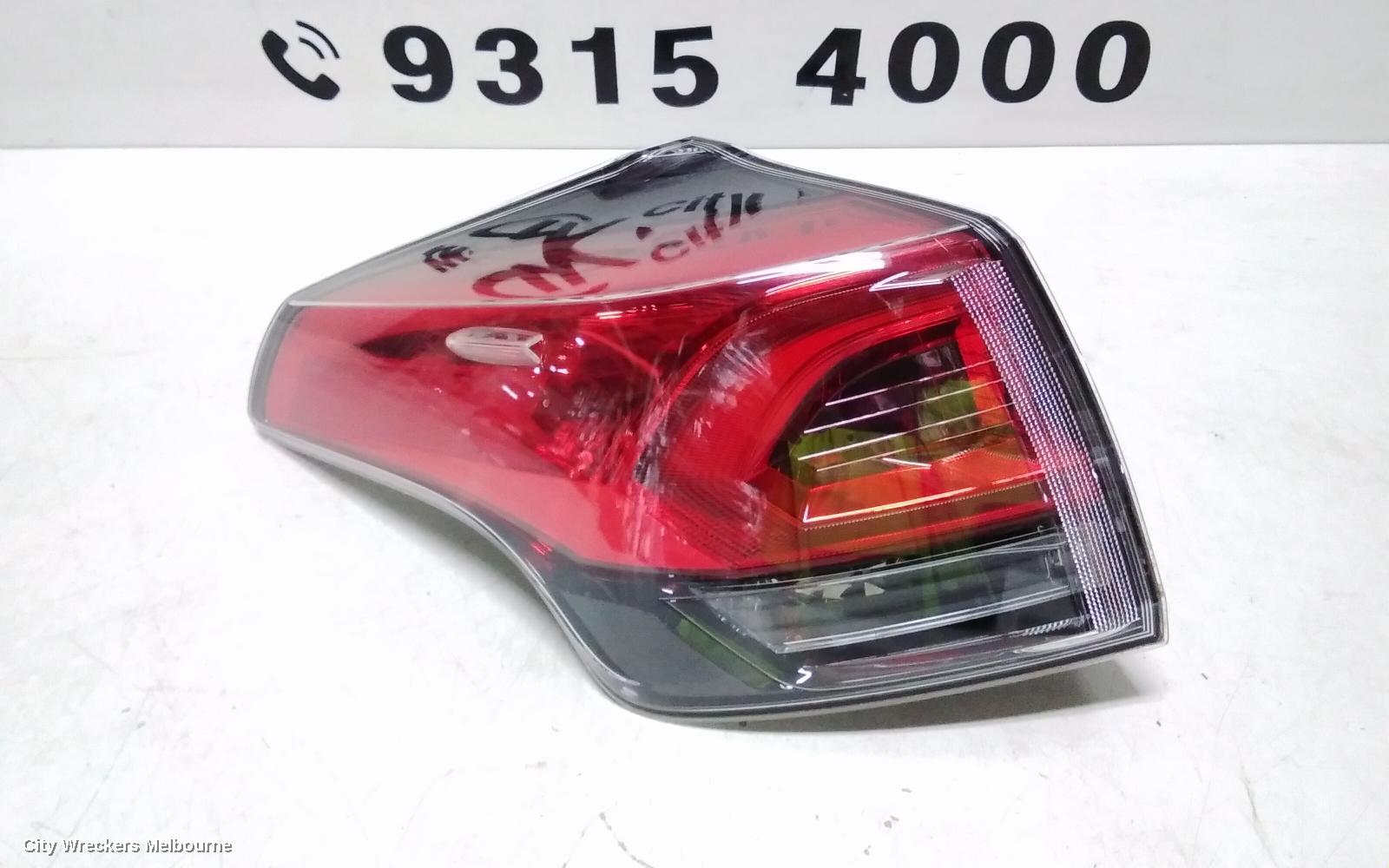 TOYOTA RAV4 LEFT TAILLIGHT, IN BODY, XA40, 10/2015 - 11/2018 - Image 2
