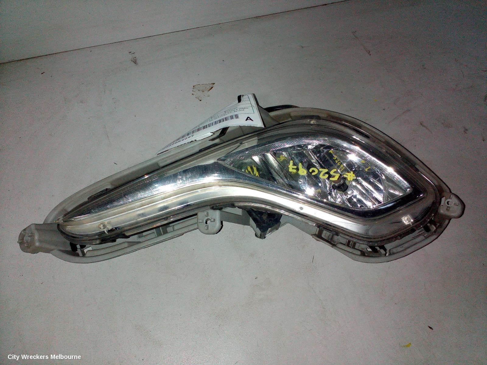 HYUNDAI ACCENT FOG LAMP - Image 1