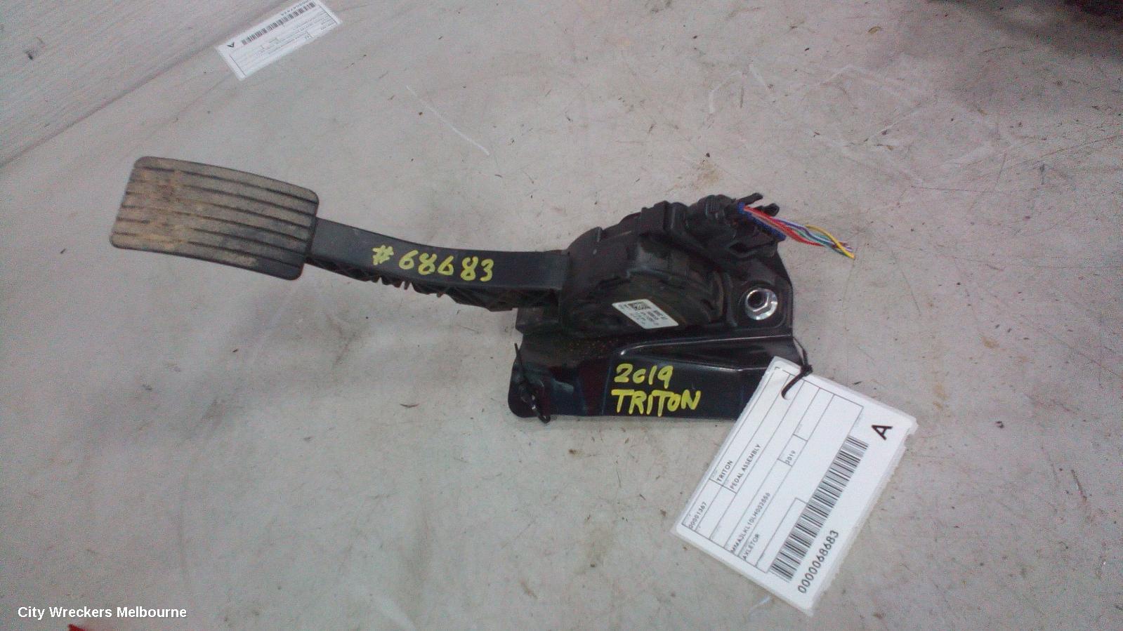 MITSUBISHI TRITON PEDAL ASSEMBLY, ACCELERATOR PEDAL (FLY BY WIRE), MQ-MR, 03/2015 - 10/2023 - Image 2