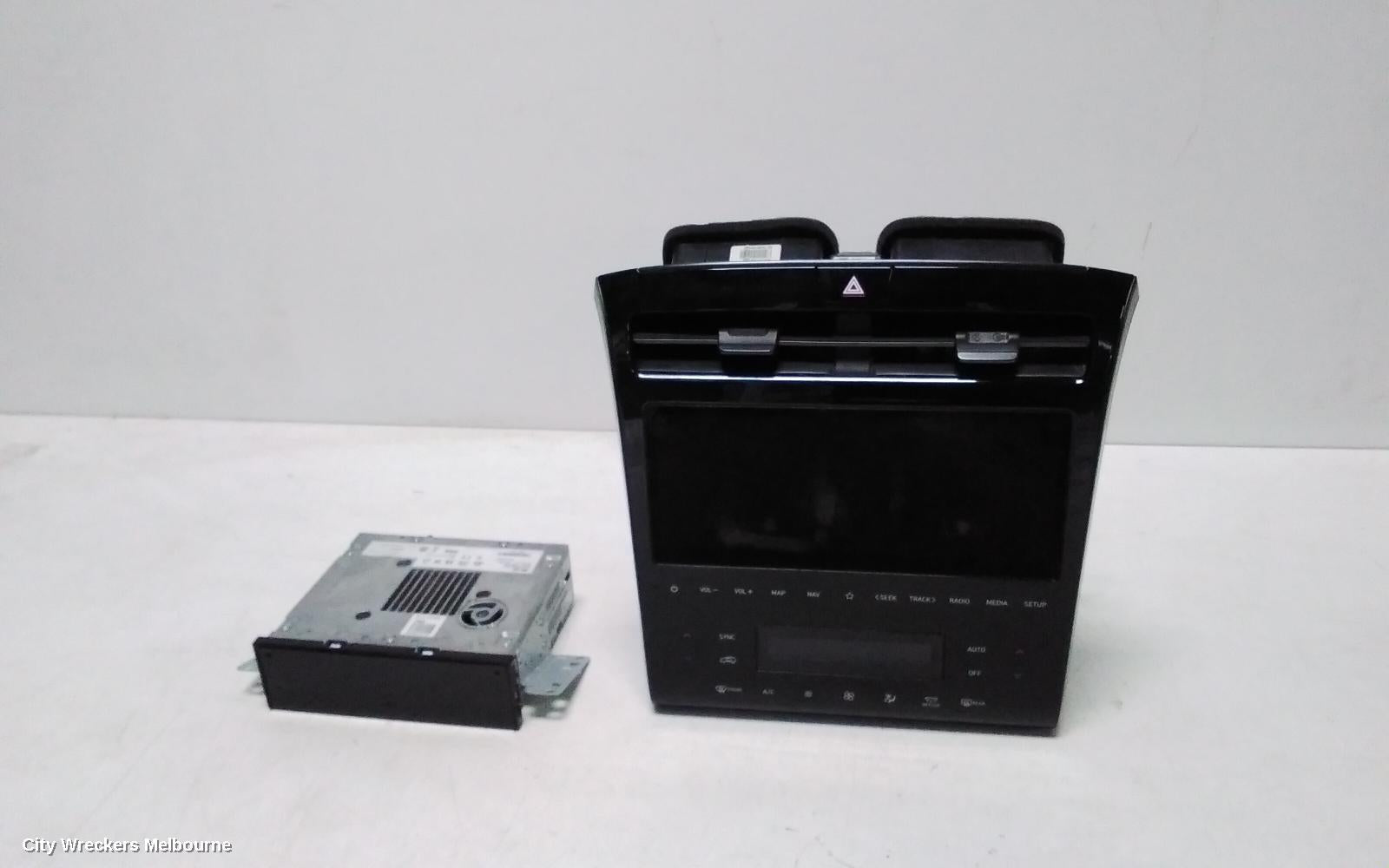 HYUNDAI TUCSON RADIO/CD/DVD/SAT/TV, HEAD UNIT, W/ SAT NAV, NX4, 02/2021 ONWARDS - Image 2