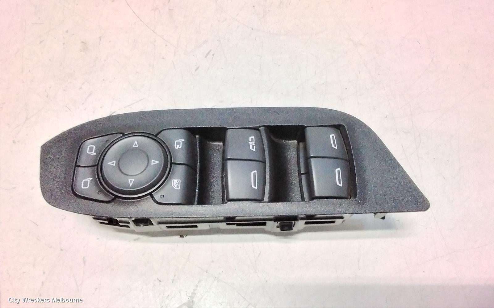 HOLDEN EQUINOX PWR DR WIND SWITCH, RH FRONT (MASTER SWITCH), EQ, POWER FOLDING MIRROR TYPE, 09/2017 - 12/2020 - Image 1