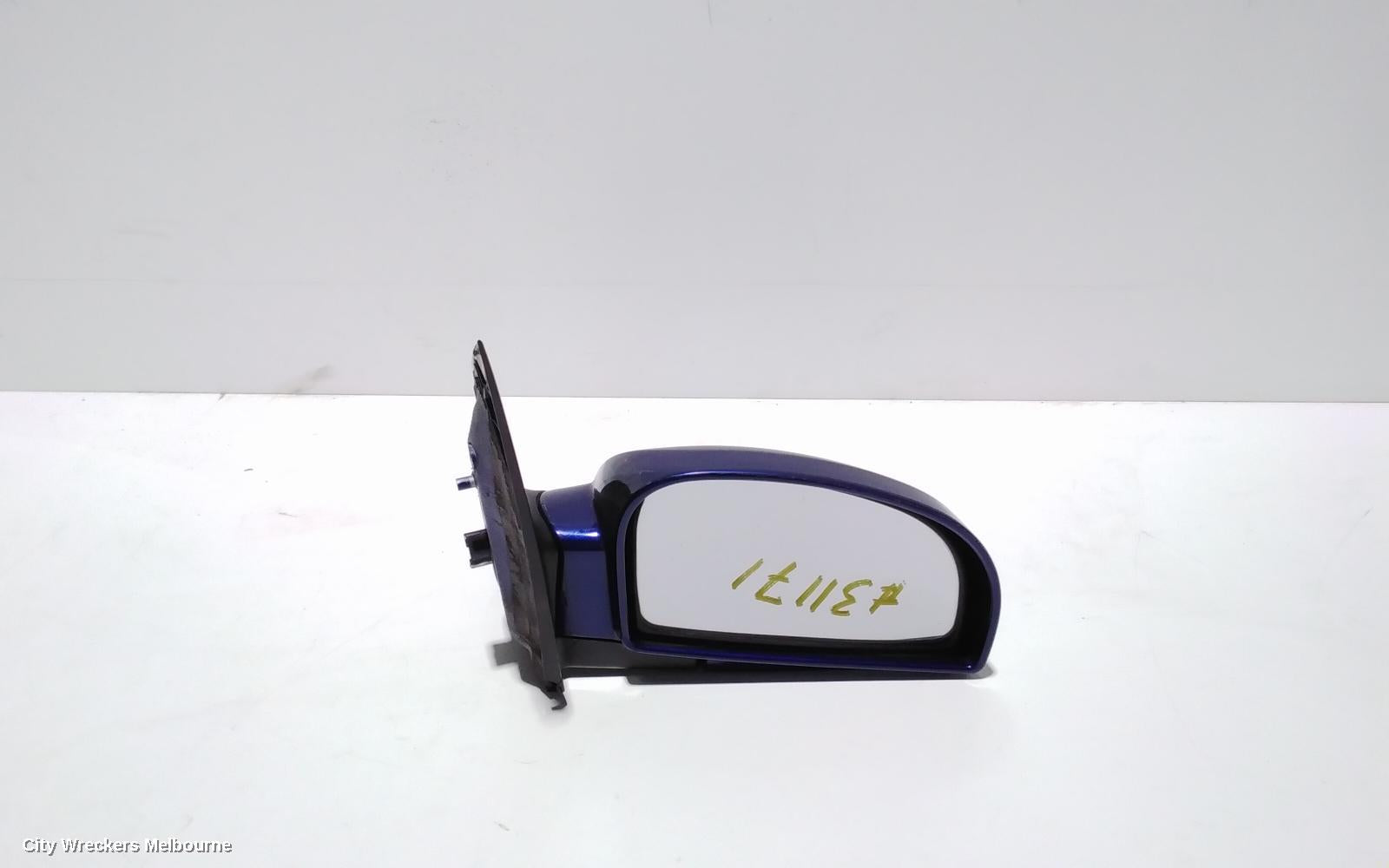 HYUNDAI GETZ RIGHT DOOR MIRROR, TB, 3DR/5DR HATCH, POWER, COLOUR CODED, 09/2002 - 09/2011 - Image 1