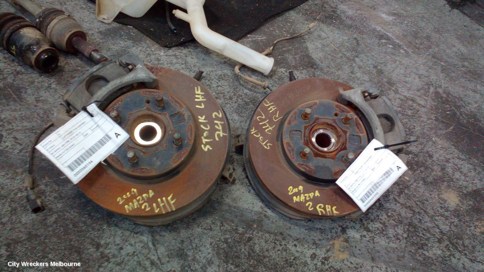 MAZDA 2 RIGHT FRONT HUB ASSEMBLY, DE SERIES, ABS TYPE, 09/2007 - 09/2014 - Image 1