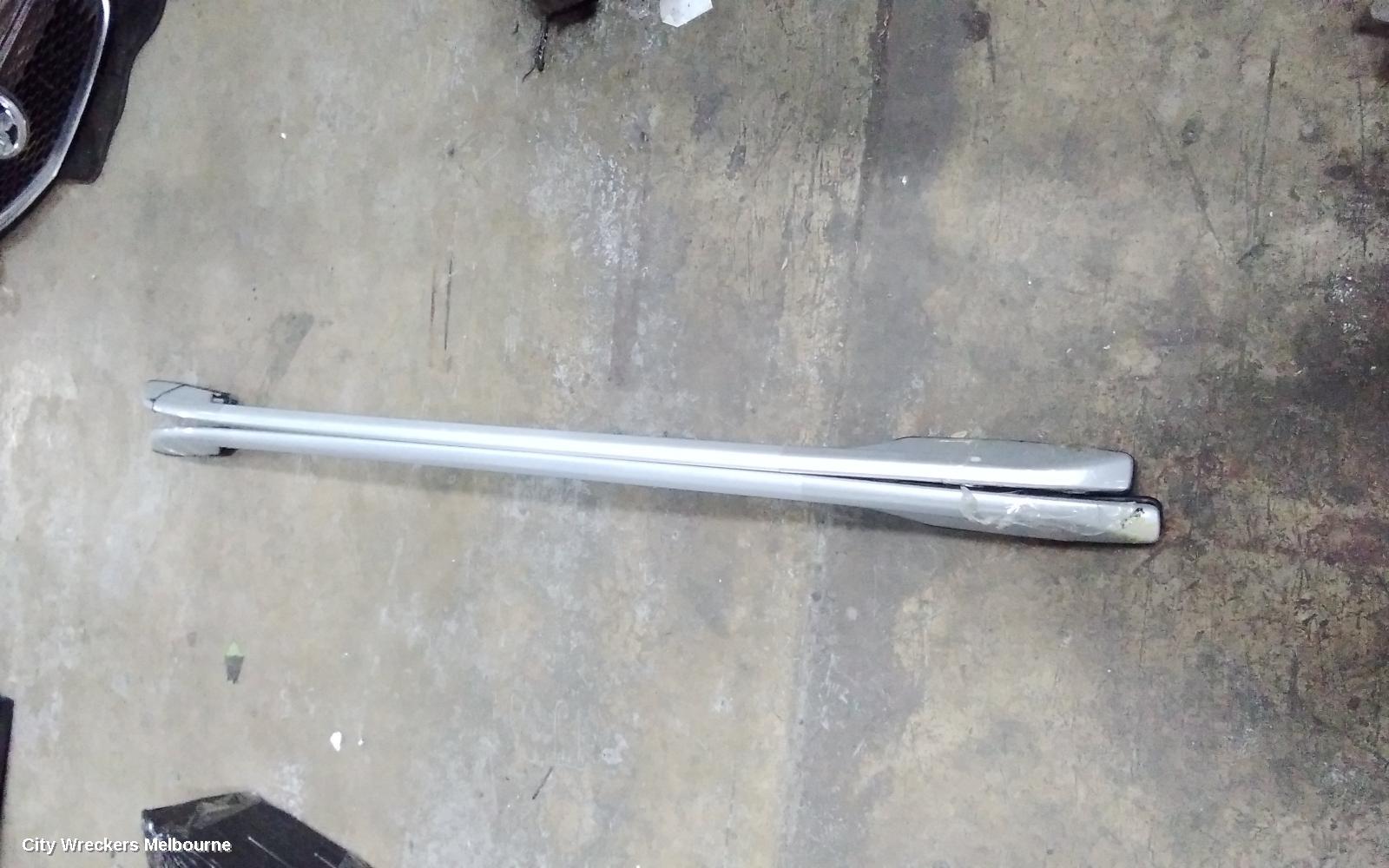 NISSAN XTRAIL ROOF RAIL - Image 2