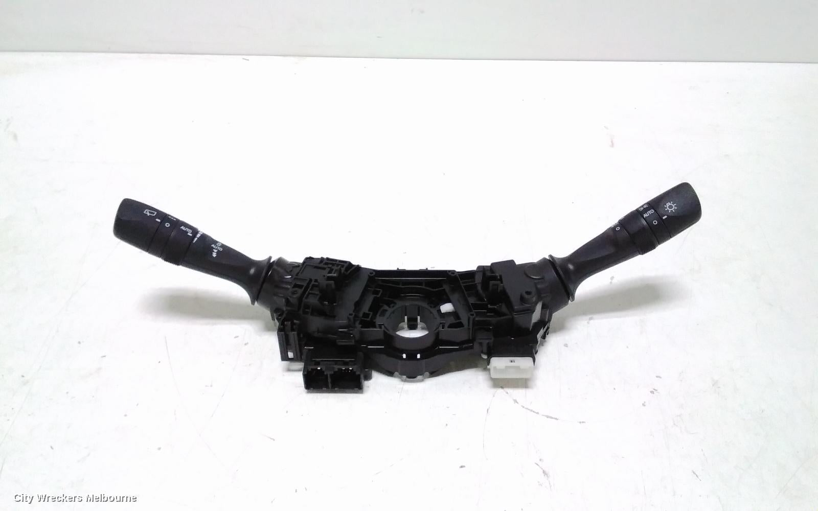 TOYOTA RAV4 COMBINATION SWITCH, COMBINATION SWITCH ASSY, NON HEADLAMP WASHER, W/ FOGLAMP TYPE, XA40, 12/2012 - 12/2018 - Image 1