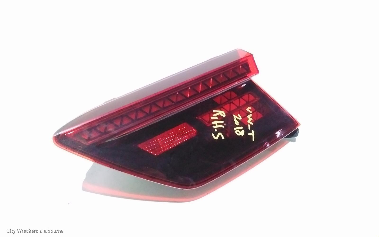VOLKSWAGEN TIGUAN REAR GARNISH, TAILGATE LAMP (RH SIDE), LED TYPE, STANDARD, 5NA, 06/2016 ONWARDS - Image 3