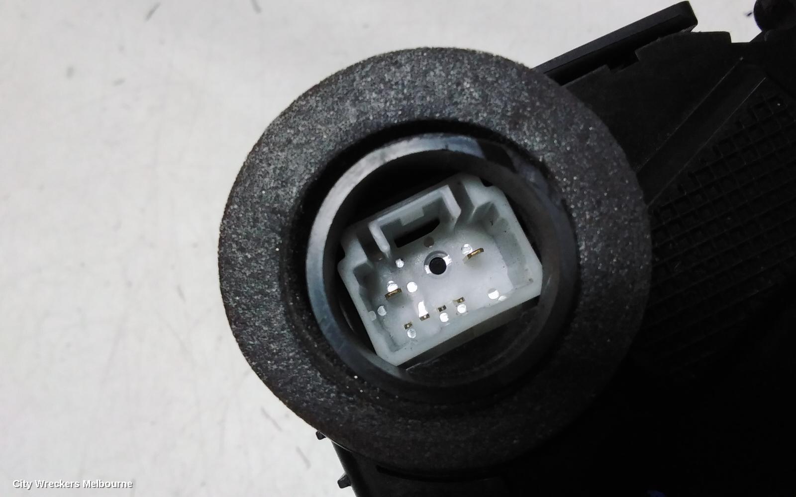 TOYOTA YARIS DOOR/BOOT/GATE LOCK, LEFT FRONT DOOR LOCK, NCP9#, 3DR/5DR HATCH/SEDAN, 10/2005 - 06/2016 - Image 3