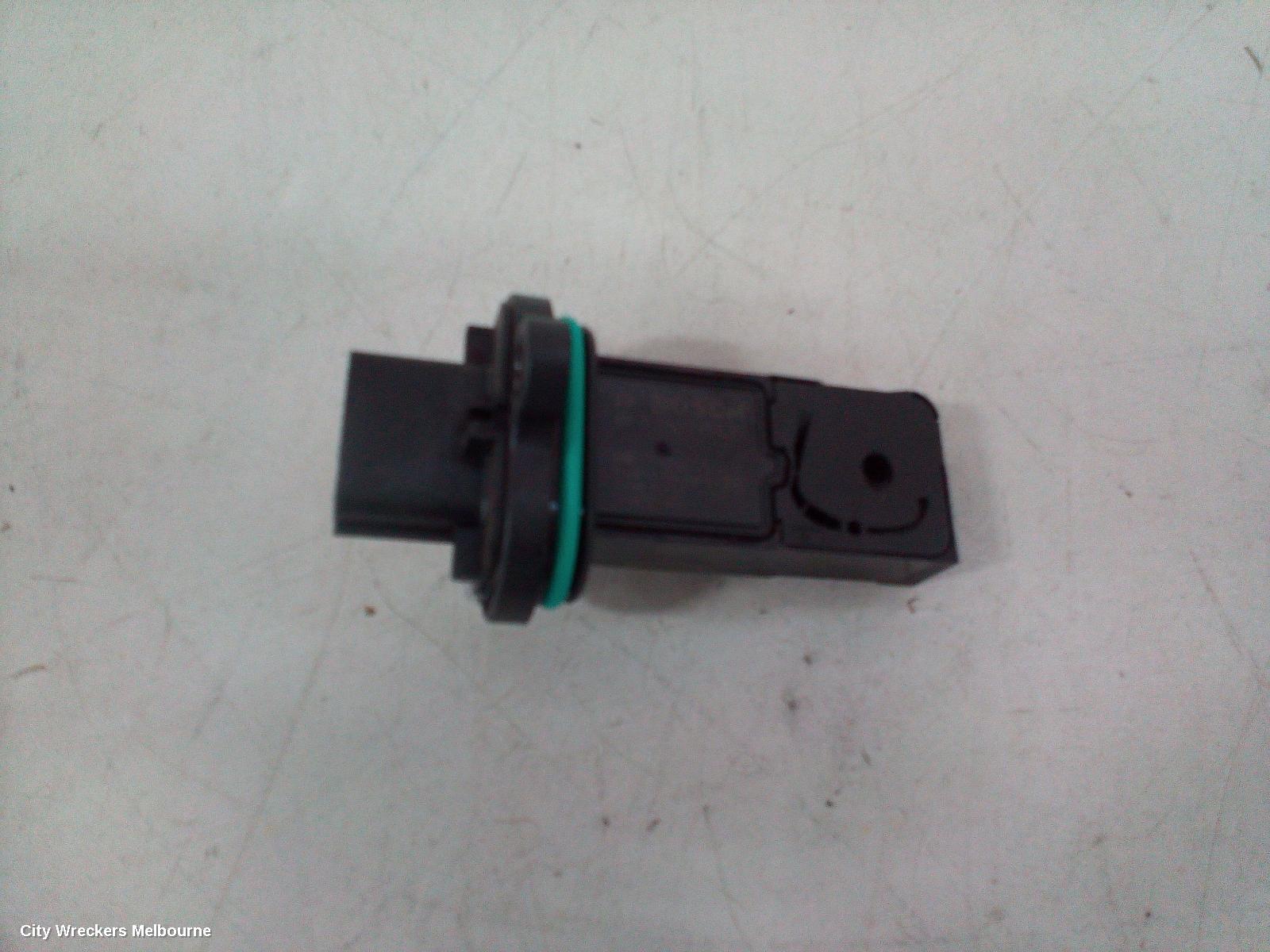 HOLDEN ASTRA AIR FLOW METER, 1.6, PETROL, BK, 09/2016 ONWARDS - Image 2