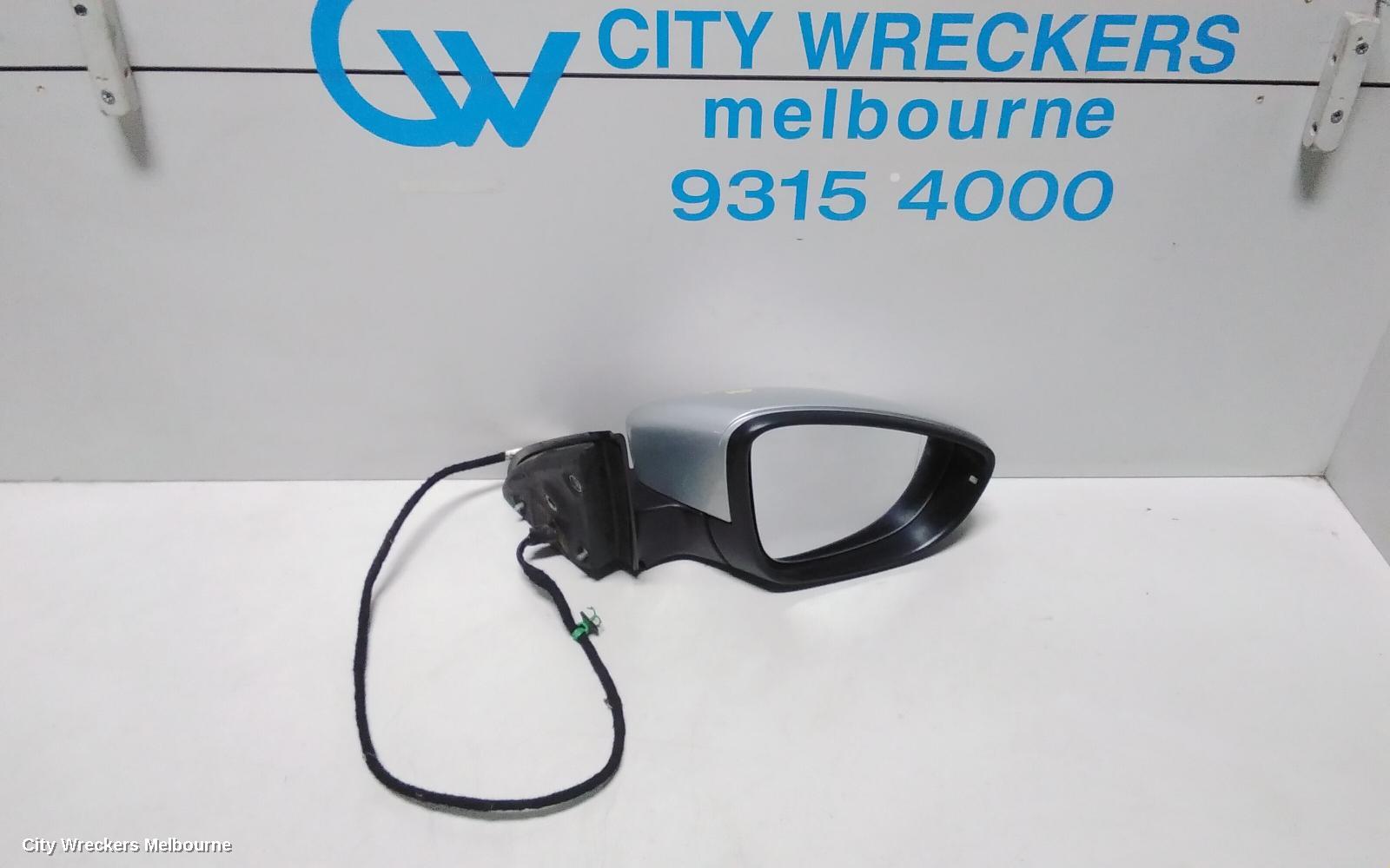 VOLKSWAGEN JETTA RIGHT DOOR MIRROR, 1B, POWER FOLD (6XP CODE), 02/2011 - 07/2011 - Image 2