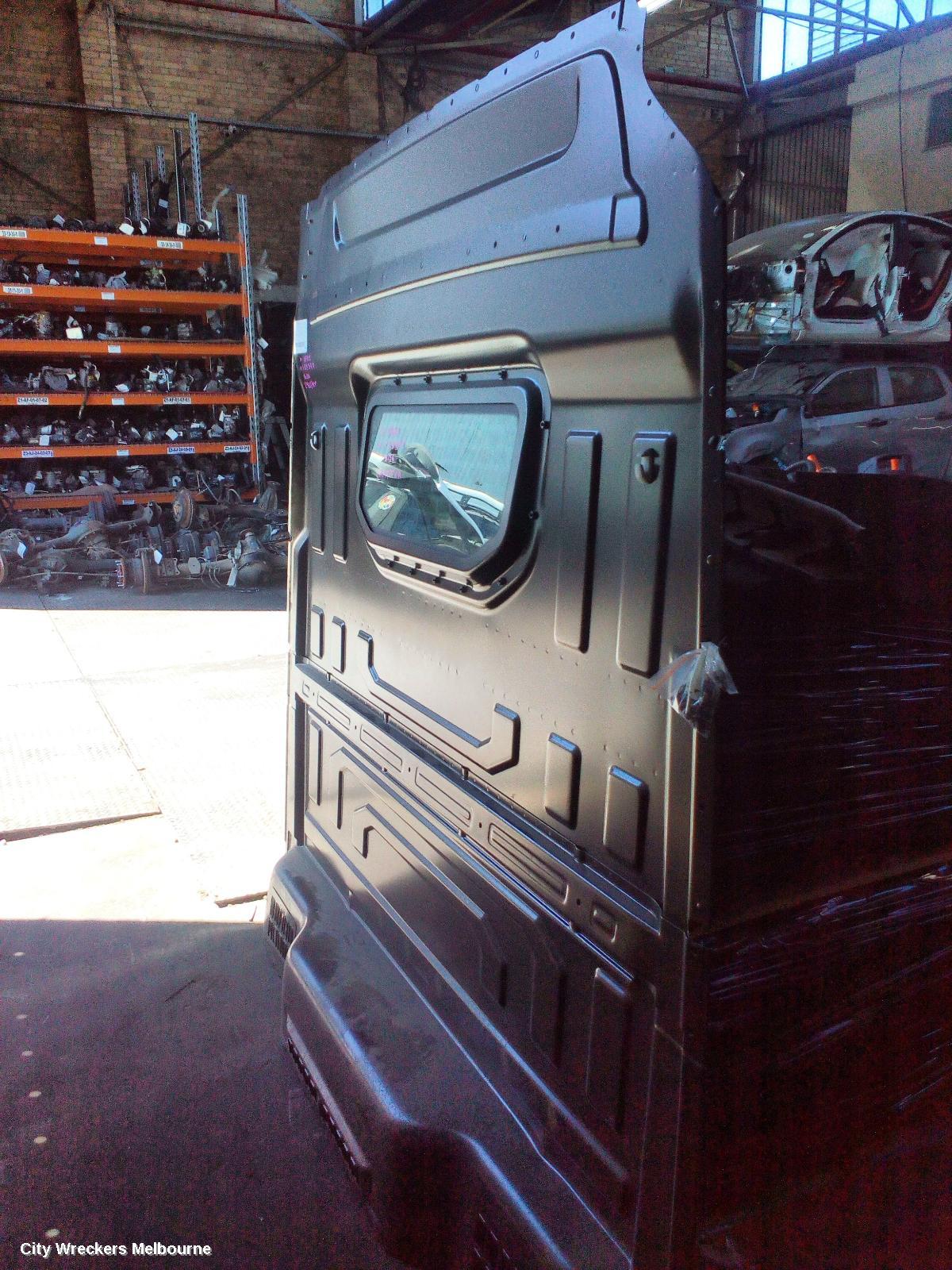 VOLKSWAGEN CRAFTER CARGO BARRIER, SY1, LOW ROOF, 08/2017 ONWARDS - Image 3