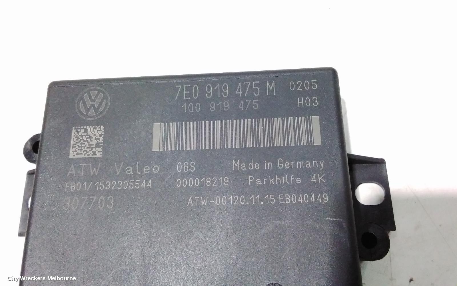 VOLKSWAGEN TRANSPORTER, T6, 07/2015 - 08/2024, PARKING CONTROL UNIT: 106972 - Image 3