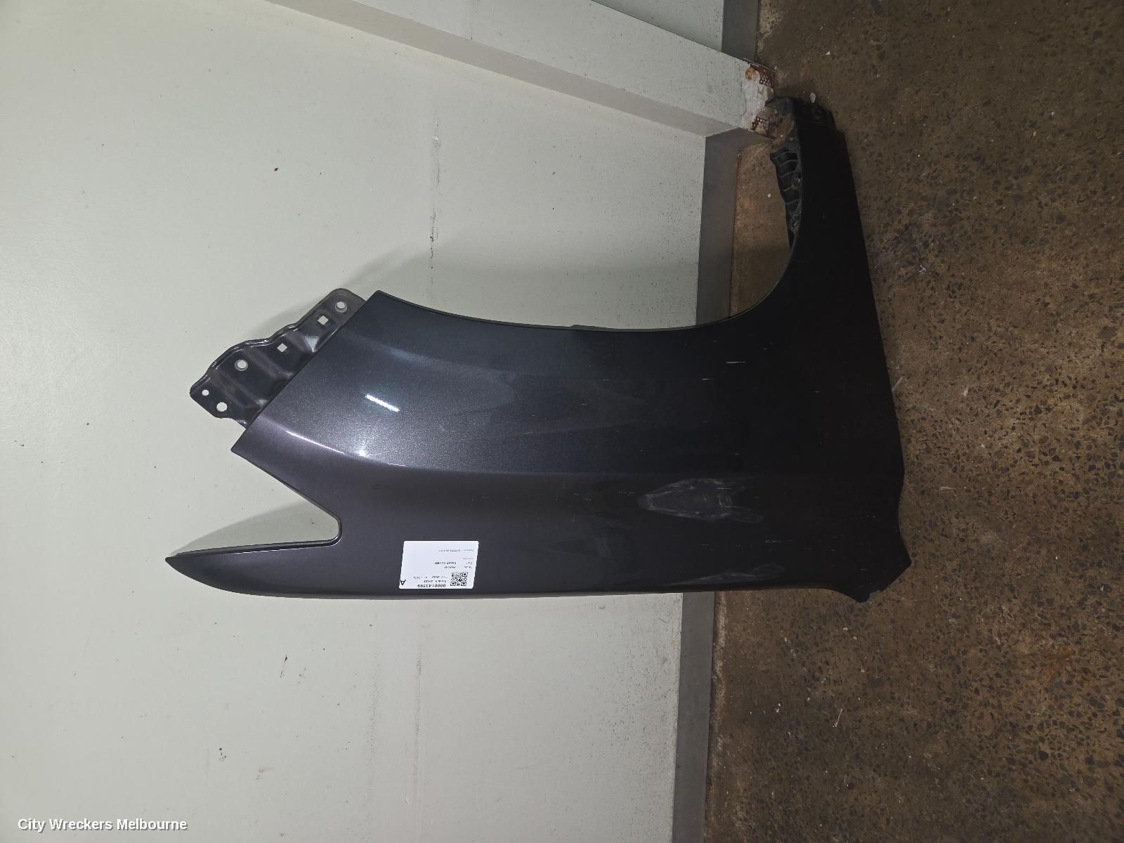 TOYOTA PRADO RIGHT GUARD, 150 SERIES, 08/2017 - 11/2023 - Image 1