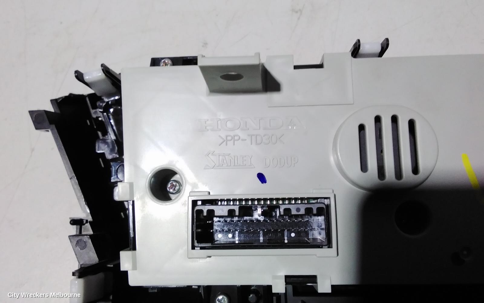 HONDA HRV HEATER/AC CONTROLS, DUAL-ZONE CLIMATE CONTROL, RU5, 12/2014 ONWARDS - Image 3