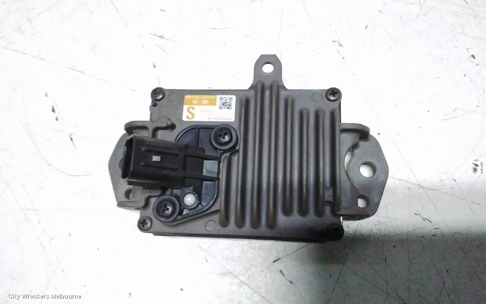 LEXUS UX REVERSE CAMERA, X10, 10/2018 ONWARDS - Image 2
