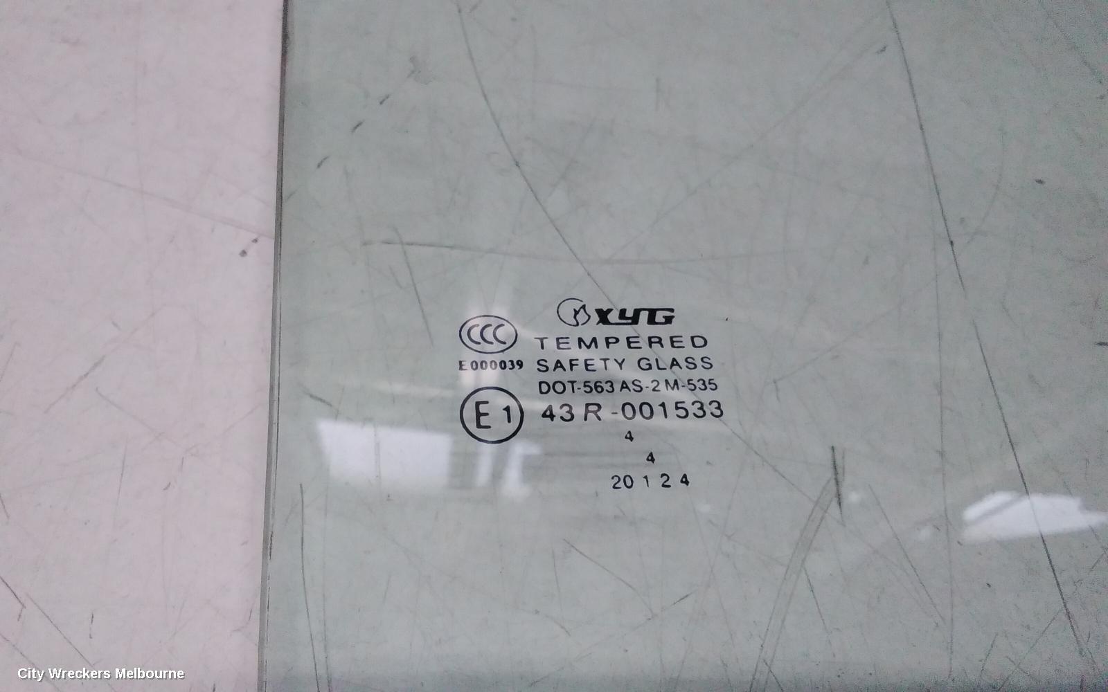 AUDI A3 RIGHT REAR DOOR WINDOW, 8P, 06/2004 - 04/2013 - Image 3