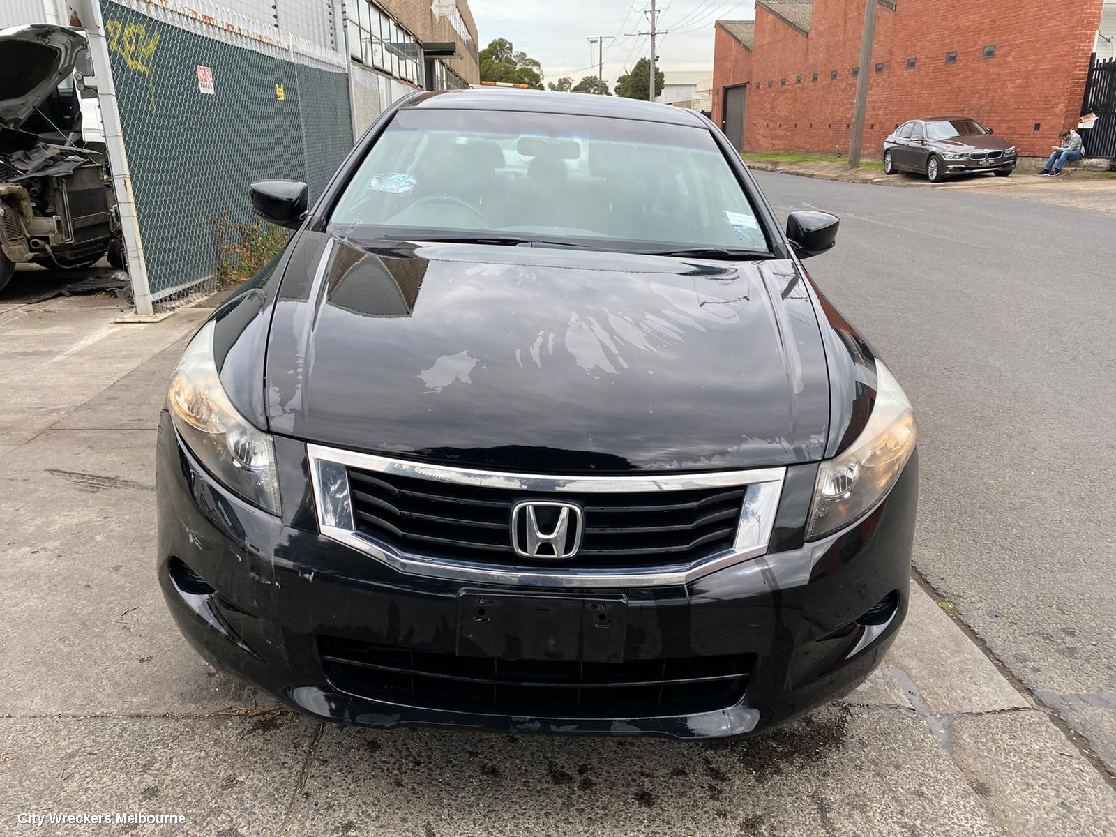 HONDA ACCORD LEFT FRONT DOOR, 8TH GEN (VIN MRHCP), 02/2008 - 05/2013 - Image 1