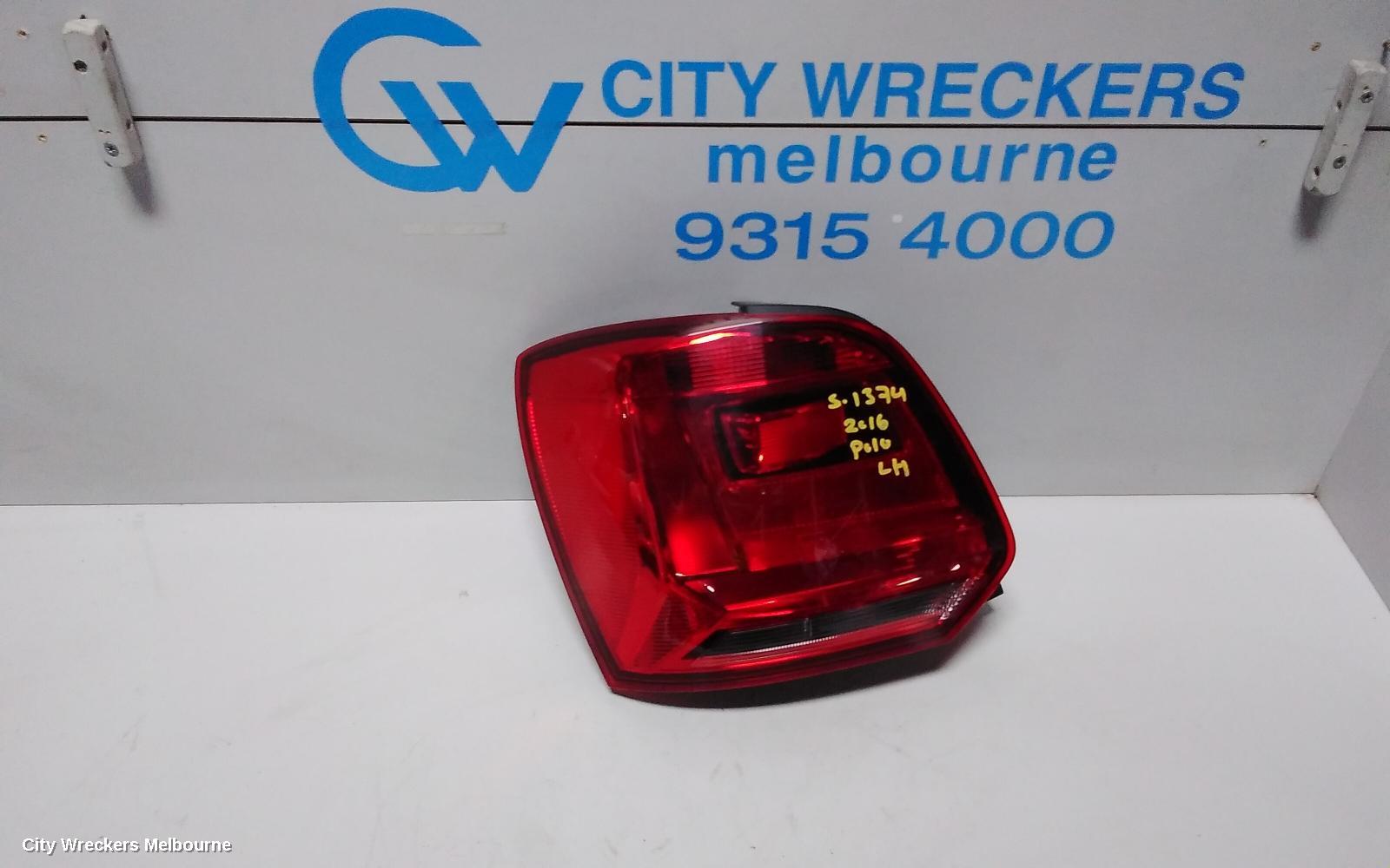 VOLKSWAGEN POLO LEFT TAILLIGHT, 6R, COMFORTLINE/TRENDLINE, RED INSERT TYPE, 05/2014 - 09/2017 - Image 1