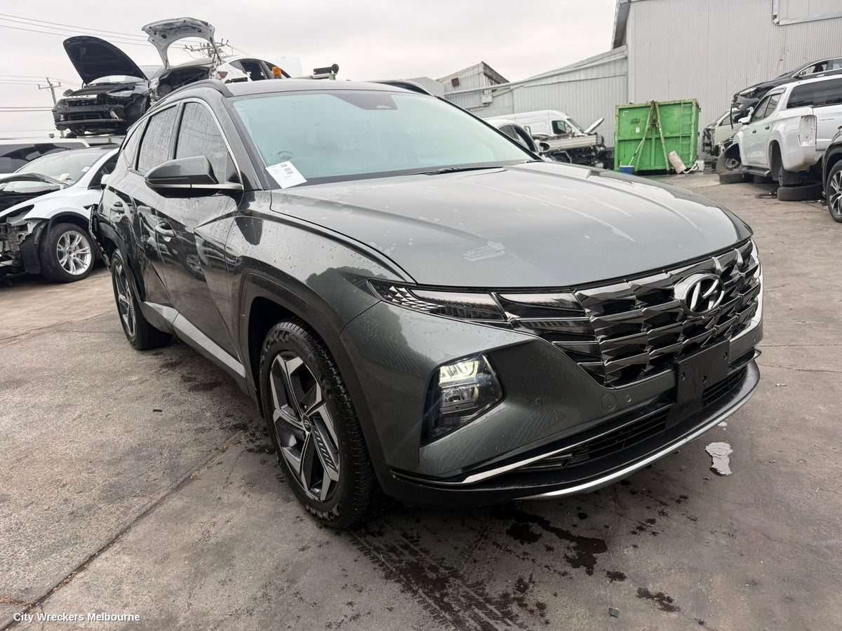 HYUNDAI TUCSON RIGHT FRONT DOOR, NX4, NON N LINE, 02/2021 ONWARDS - Image 2