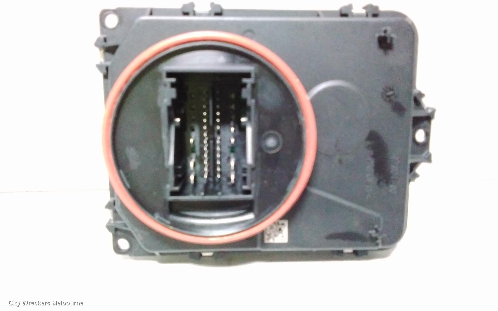VOLKSWAGEN TIGUAN RIGHT HEADLAMP, 5NA, LED TYPE, 06/2016 ONWARDS - Image 3