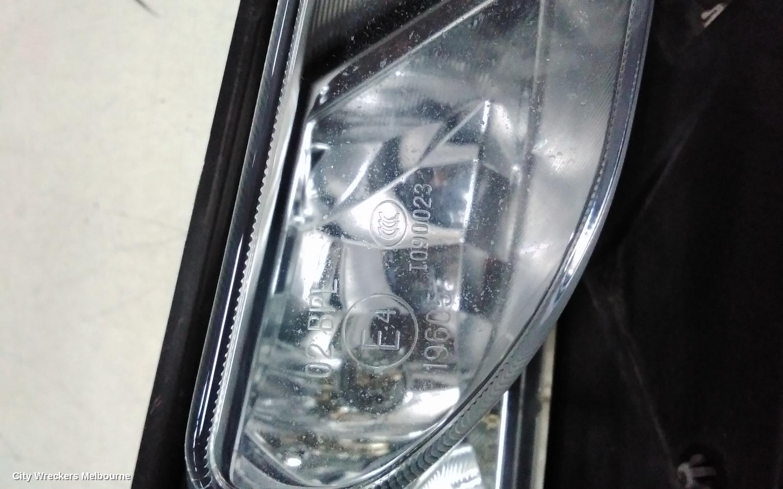 MAZDA 3 RIGHT INDICATOR/FOG/SIDE, BUMPER FOGLAMP, 2.0, PETROL, NEO/MAXX, BL, 04/2009 - 08/2011 - Image 3