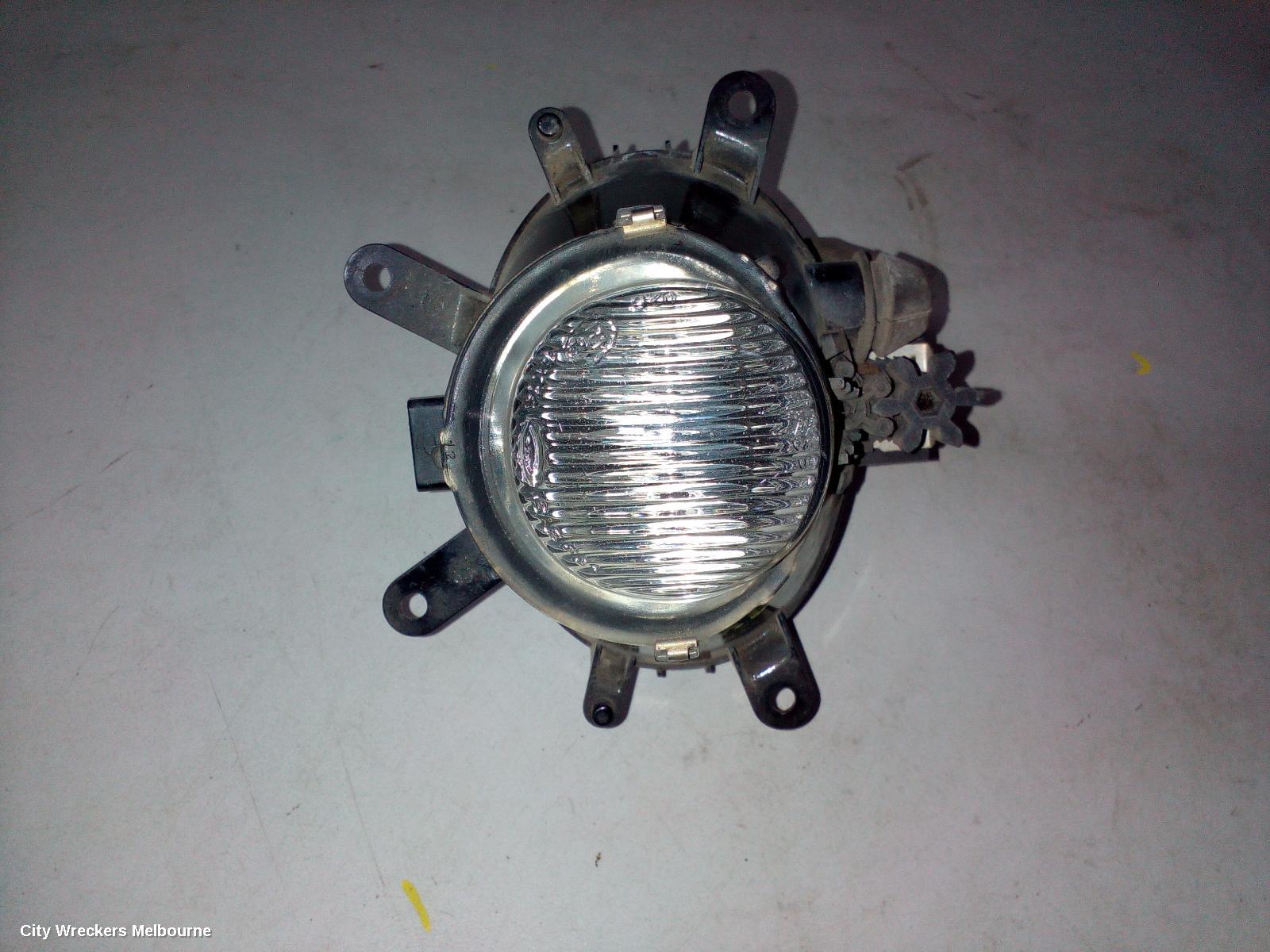BMW 3 SERIES LEFT INDICATOR/FOG/SIDE, BUMPER FOGLAMP, E46, COUPE/CABRIO, STANDARD, ROUND TYPE, 03/2003 - 07/2006 - Image 2