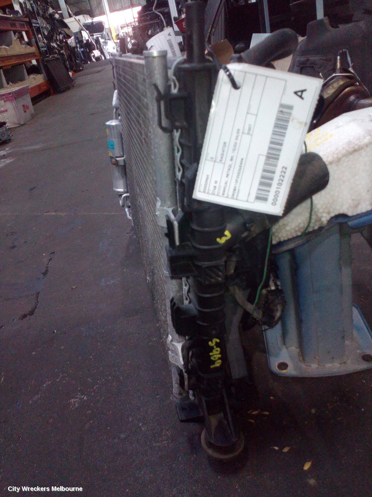 MAZDA 3 RADIATOR, MANUAL, PETROL, BK, 10/2003 - 04/2009 - Image 2