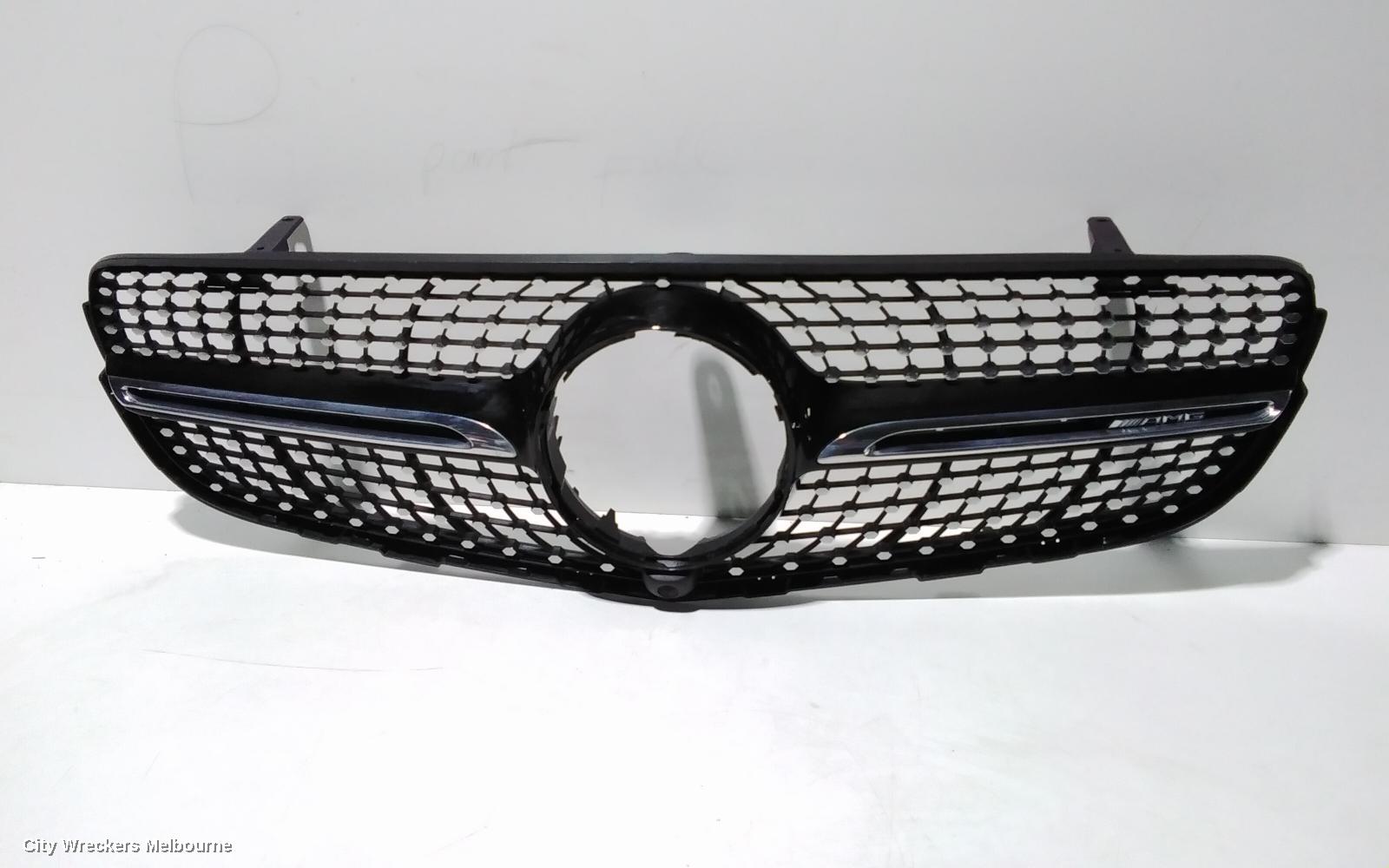 MERCEDES C CLASS GRILLE, RADIATOR GRILLE, W205/S205, C43, AMG SPORT, 08/2014 ONWARDS - Image 1