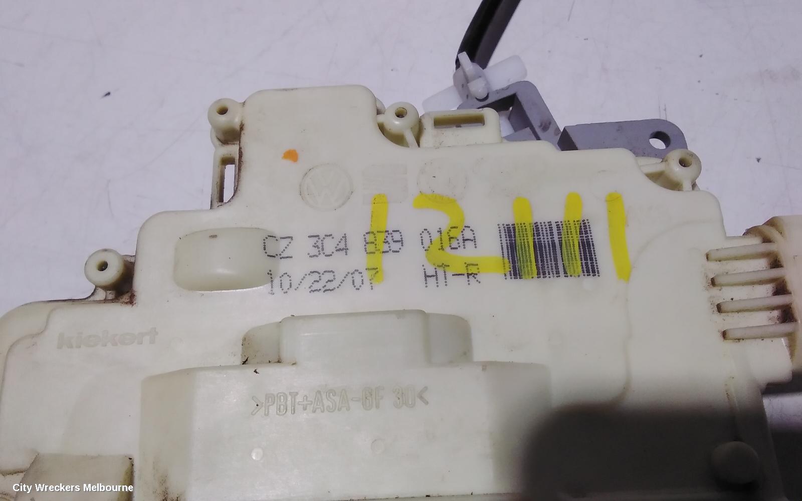 VOLKSWAGEN PASSAT DOOR/BOOT/GATE LOCK, RIGHT REAR DOOR LOCK, 3C/MK6 B6-B7, SEDAN/WAGON, P/N 3C4839016A, 03/2006 - 05/2015 - Image 3