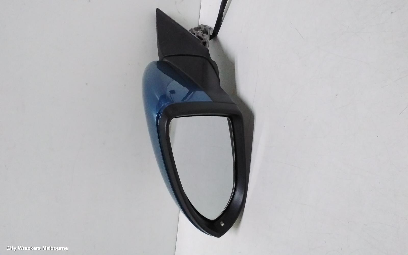 VOLKSWAGEN GOLF LEFT DOOR MIRROR, GEN 7, COLOUR CODED, MANUAL FOLD, NON MEMORY, HEATED, NON LANE CHANGE ASSIST TYPE (6XN/7Y0), 12/2012 - 03/2017 - Image 2