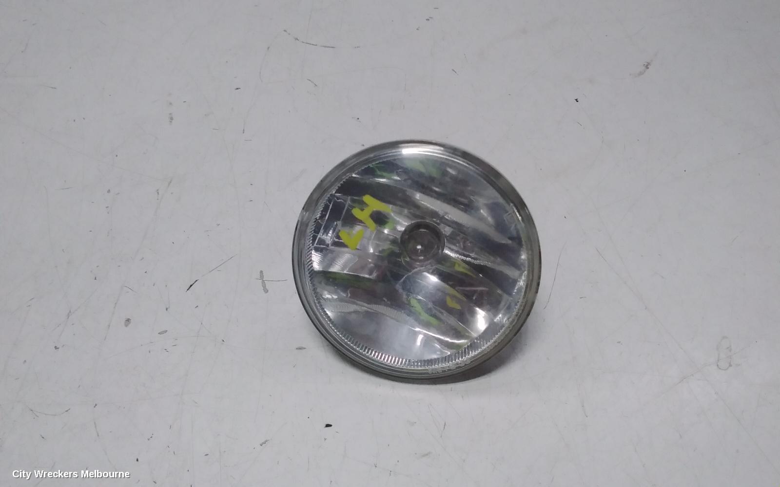 HOLDEN CAPTIVA RIGHT INDICATOR/FOG/SIDE, BUMPER FOGLAMP CHROME SURROUND, CG, 09/2006 - 09/2015 - Image 1