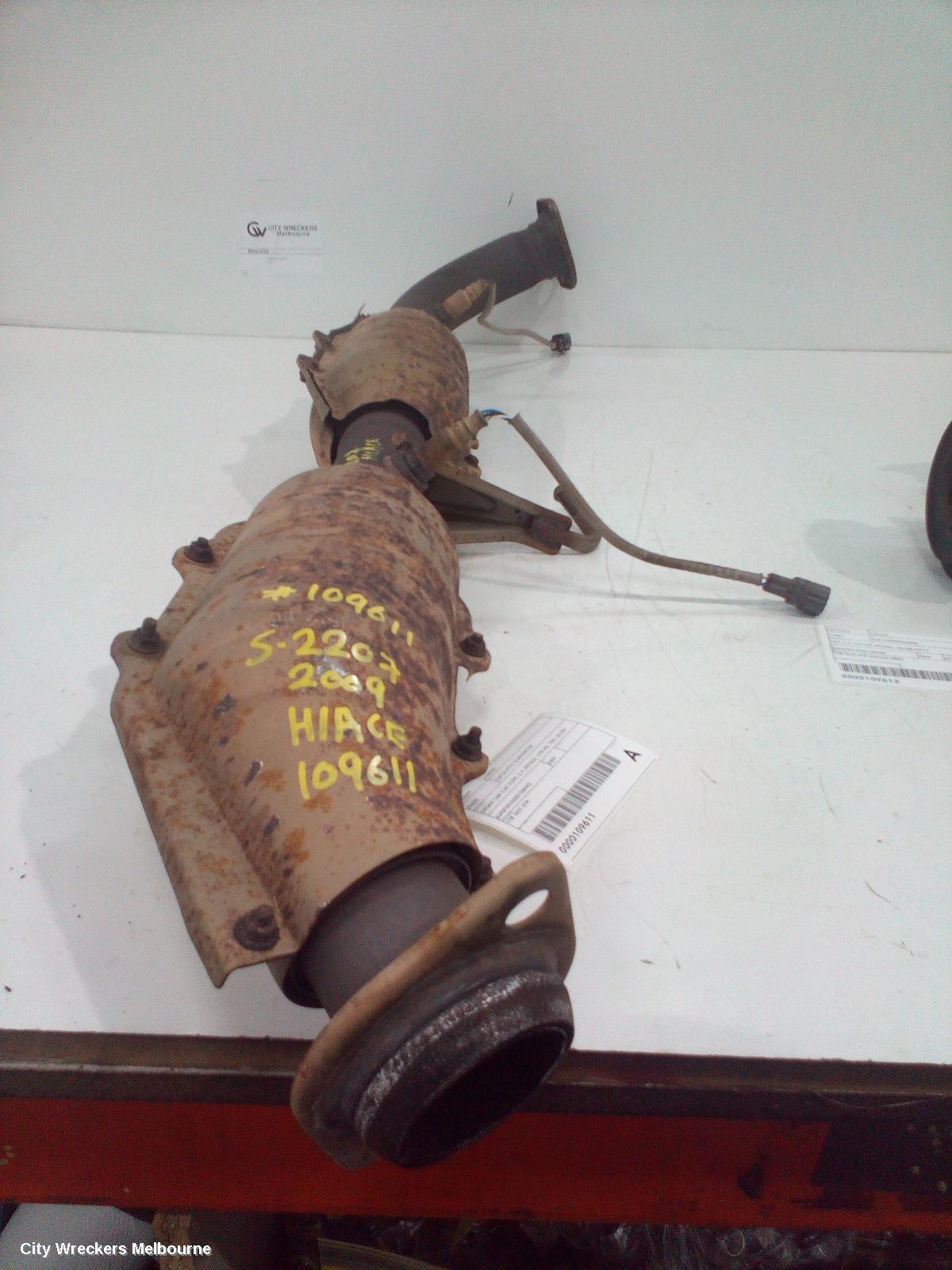 TOYOTA HIACE CATALYTIC CONVERTER, UNDER CAR-CAT TYPE, 2.7, PETROL, 2TR-FE, TRH, 03/2005 - 02/2015 - Image 2