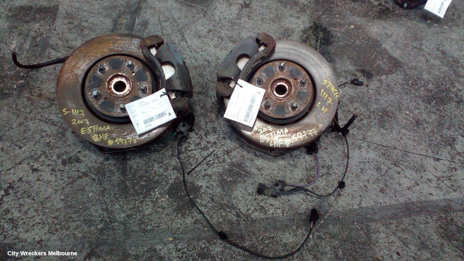 TOYOTA ESTIMA RIGHT FRONT HUB ASSEMBLY, XR50, 05-19 - Image 1